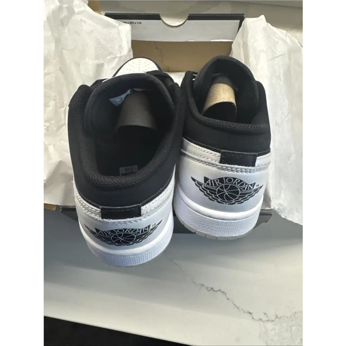 Nike shoes - Air Jordan 1 Low SE - DH6931001 - Black 3