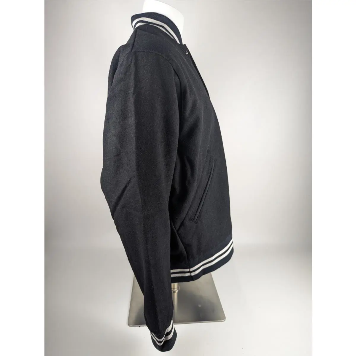 Nike clothing - Nike Sportswear - Sportswear - DQ5010010 - Black 2
