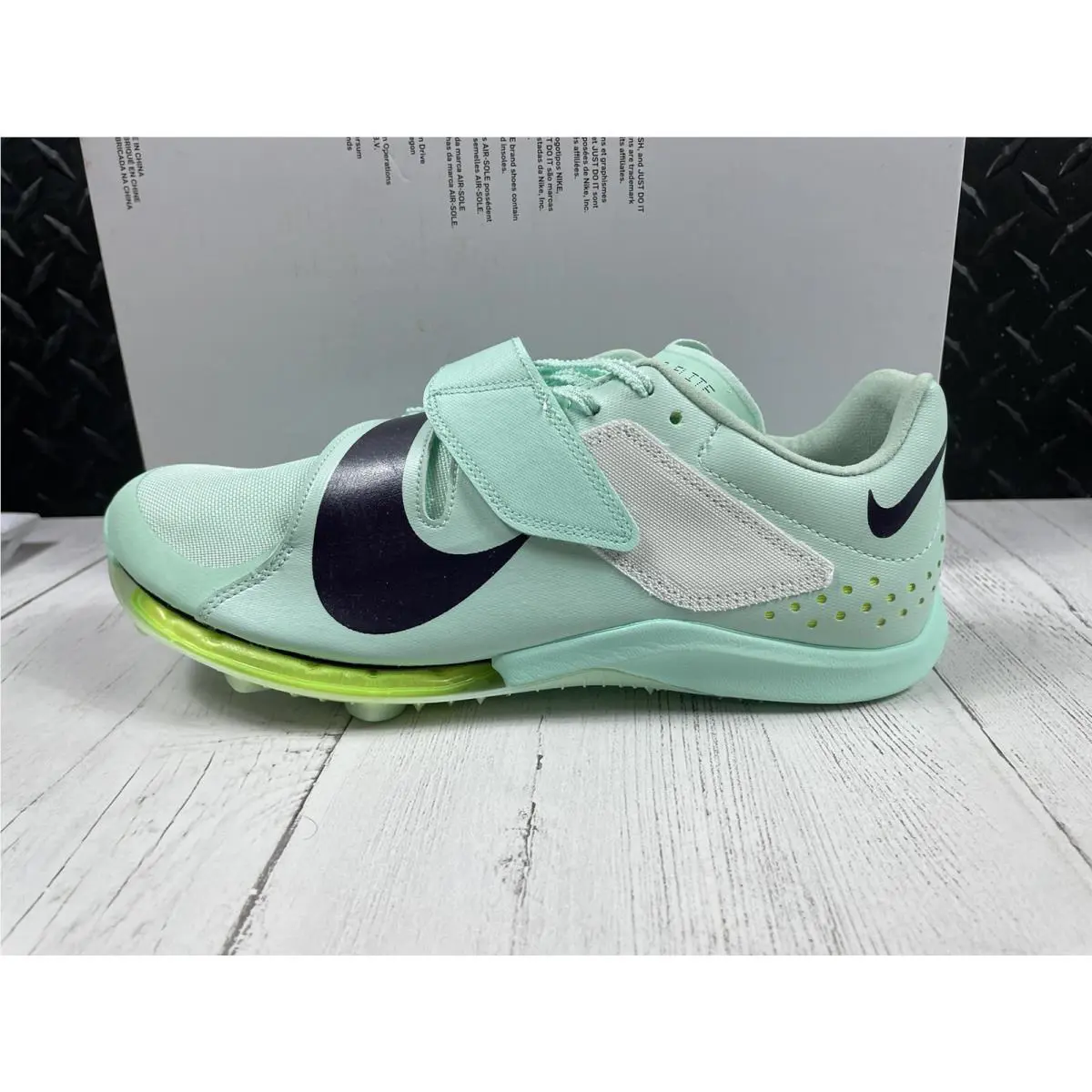 Nike shoes - Nike Zoom LJ - Zoom - DR9924-300 - Green (UPC: 0196152411440) 7