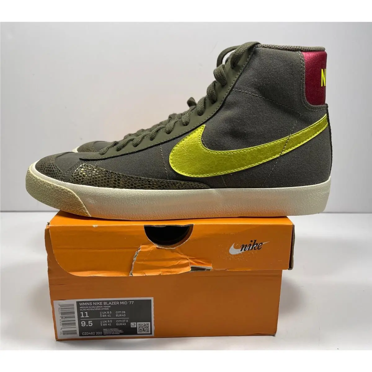 Nike Blazer Mid 77 Olive Snake Skin CZ0462-200 Women`s Size 5 Nolid