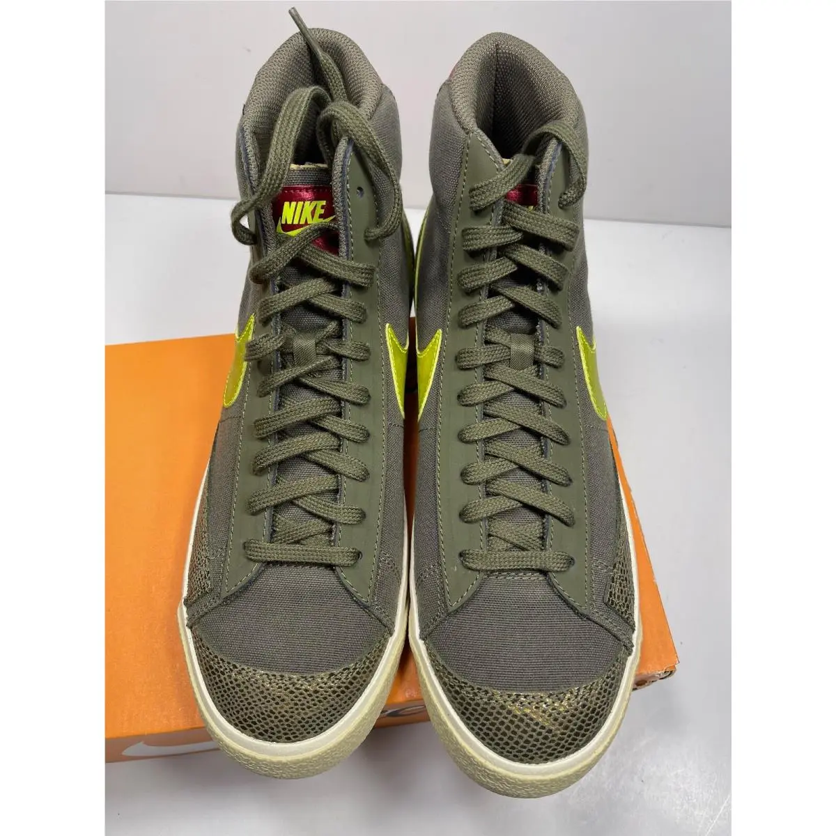 Nike shoes - Nike Sb Blazer - Blazer - CZ0462-200 - MEDIUM OLIVE/LEMON VENOM 2