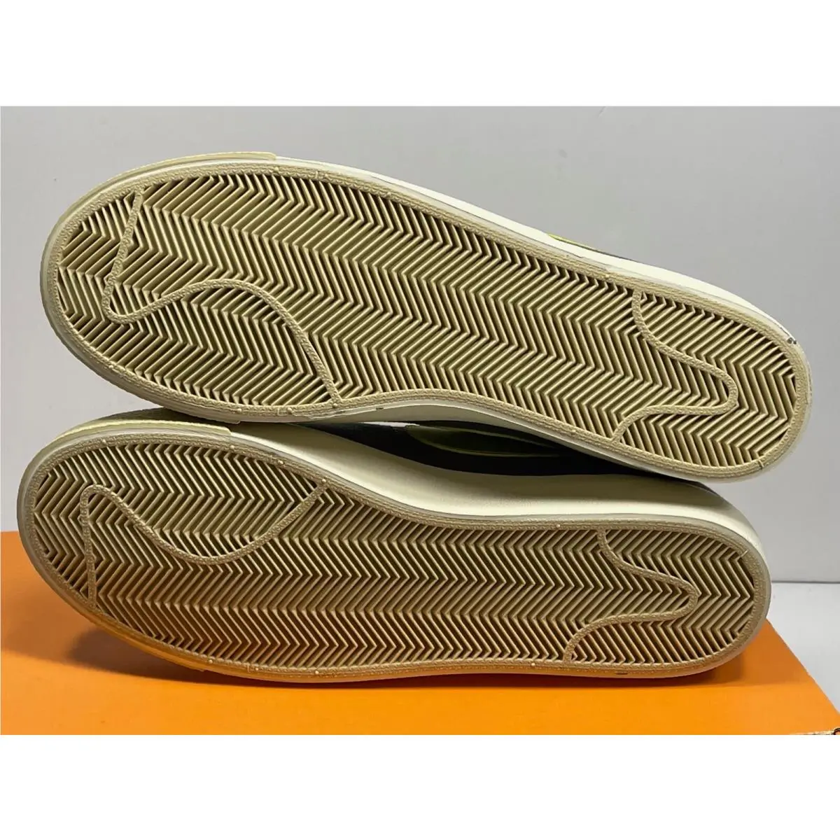 Nike shoes - Nike Sb Blazer - Blazer - CZ0462-200 - MEDIUM OLIVE/LEMON VENOM 7