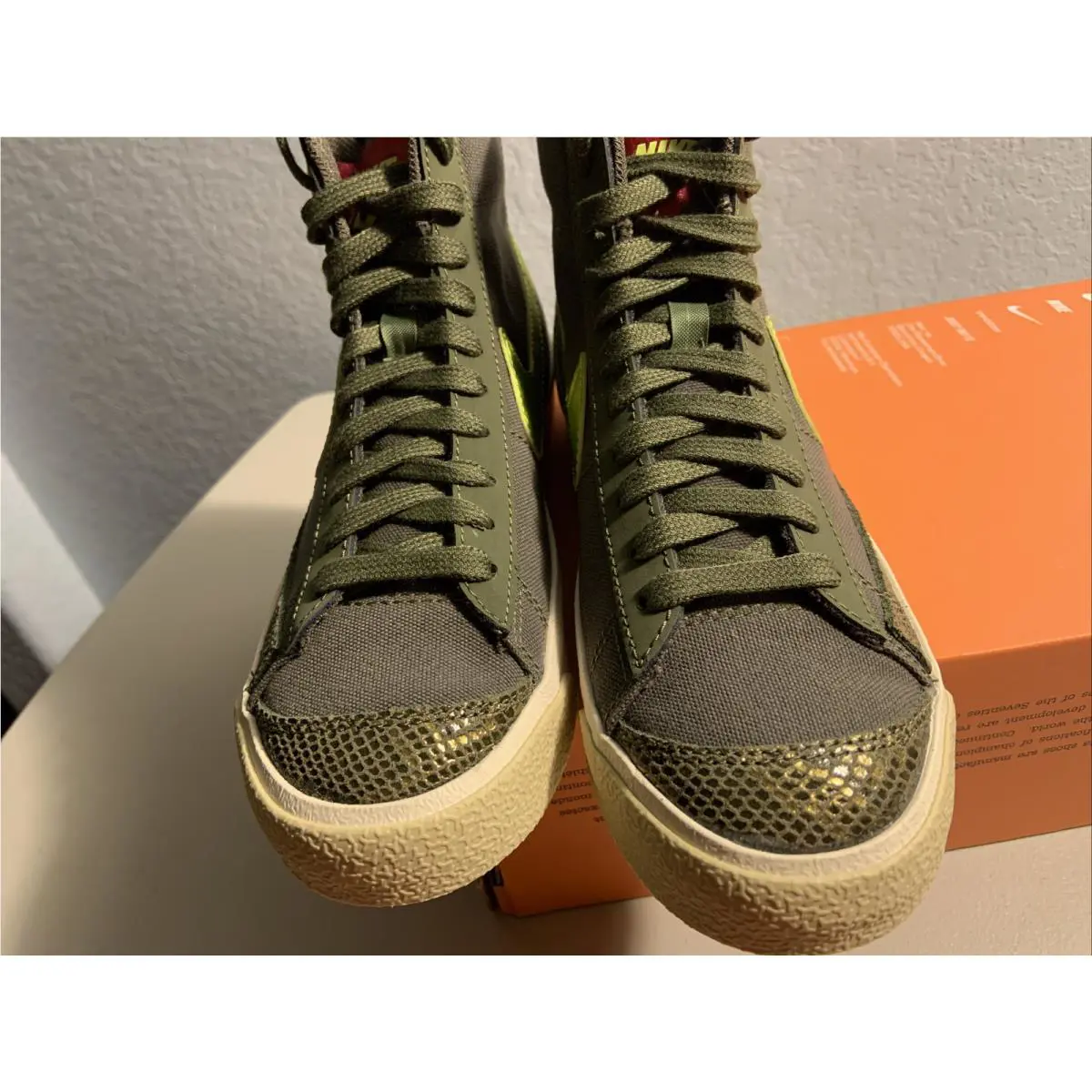 Nike shoes - Nike Sb Blazer - Blazer - CZ0462-200 - MEDIUM OLIVE/LEMON VENOM 5