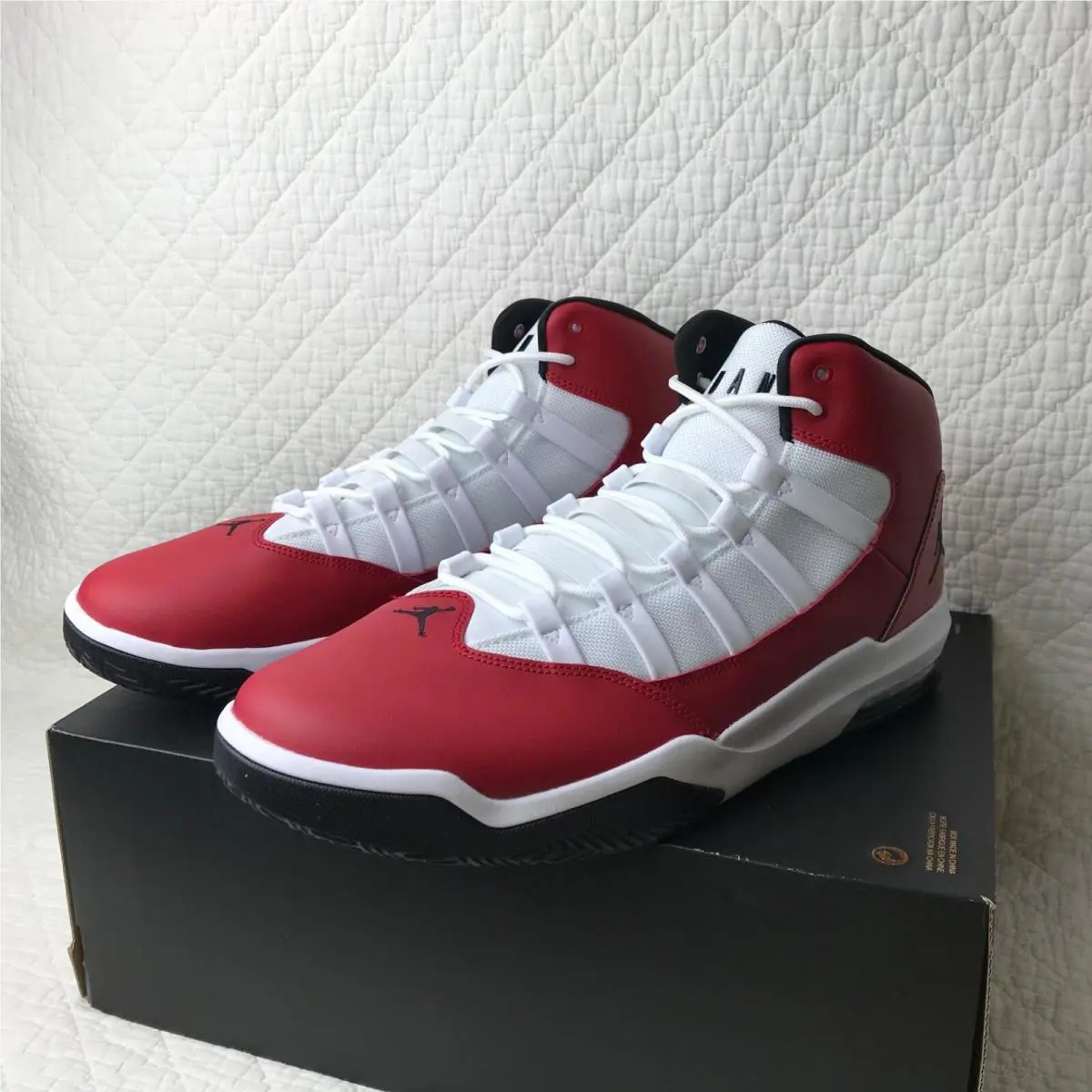 Nike shoes - Air Jordan Max Aura - Air Max Aura - AQ9084-602 - Gym Red/Black-White 5