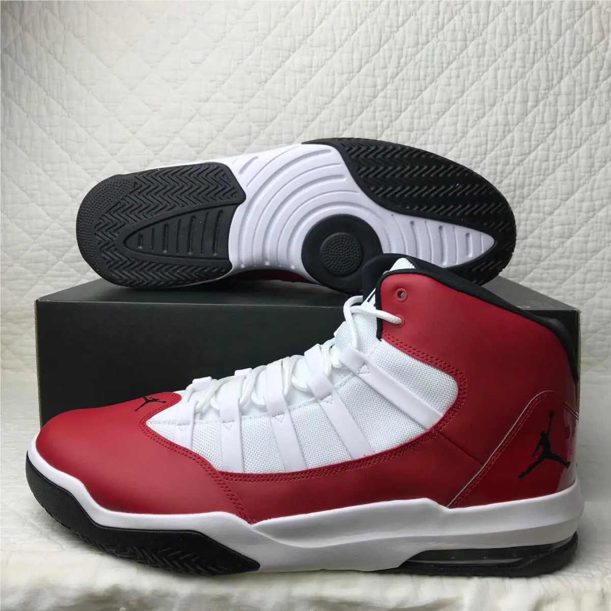 Nike shoes - Air Jordan Max Aura - Air Max Aura - AQ9084-602 - Gym Red/Black-White 2