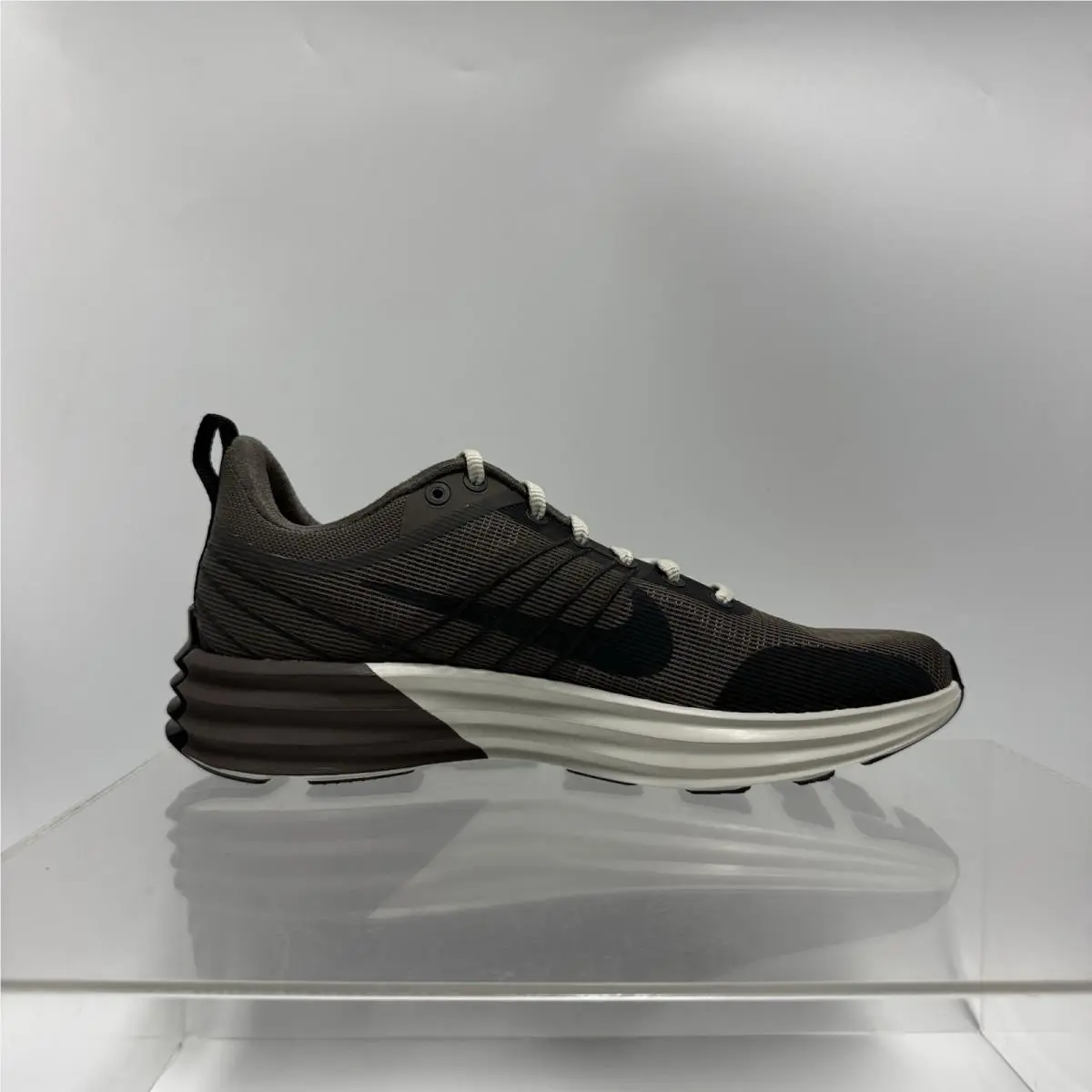 Nike shoes - Nike Lunar Roam - Lunar Roam - DV2440-202 - Cave Stone/Ironstone/Baroque Brown 1