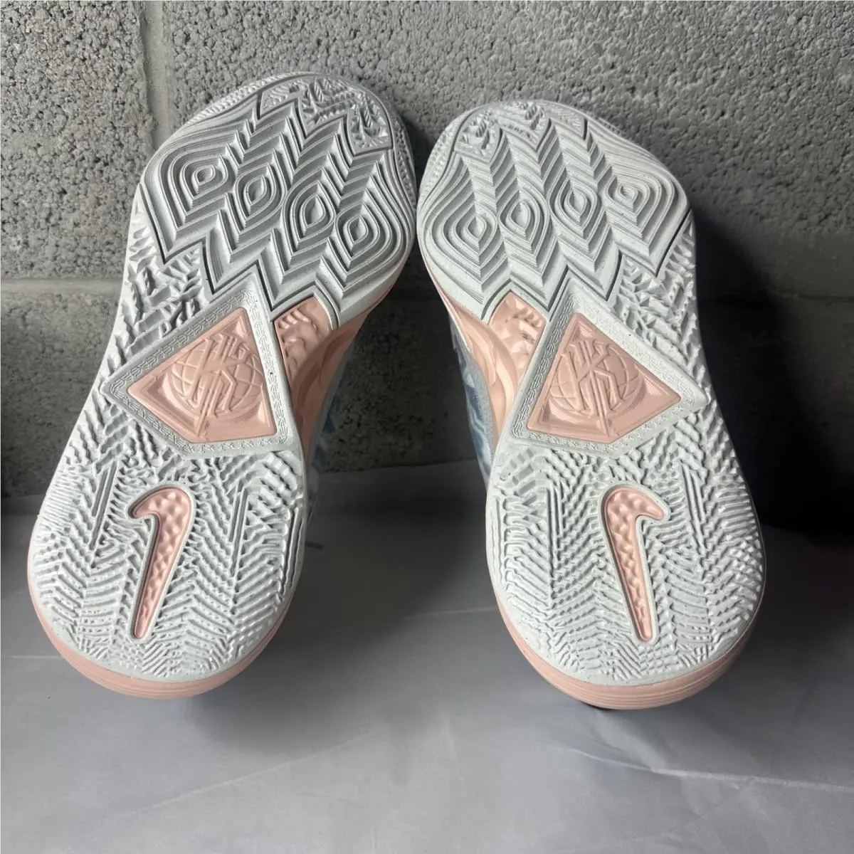 Nike shoes - Nike Kyrie 8 - Kyrie - FJ3657-001 - Orange 2