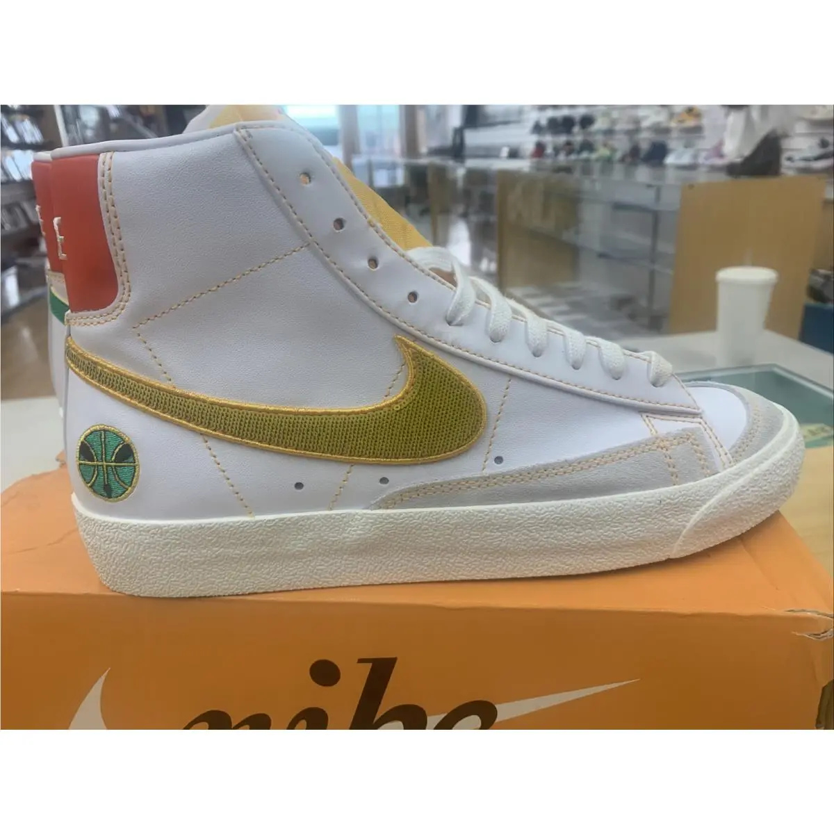 Nike shoes - Nike Blazer - Blazer - DD9239-100 - White 3