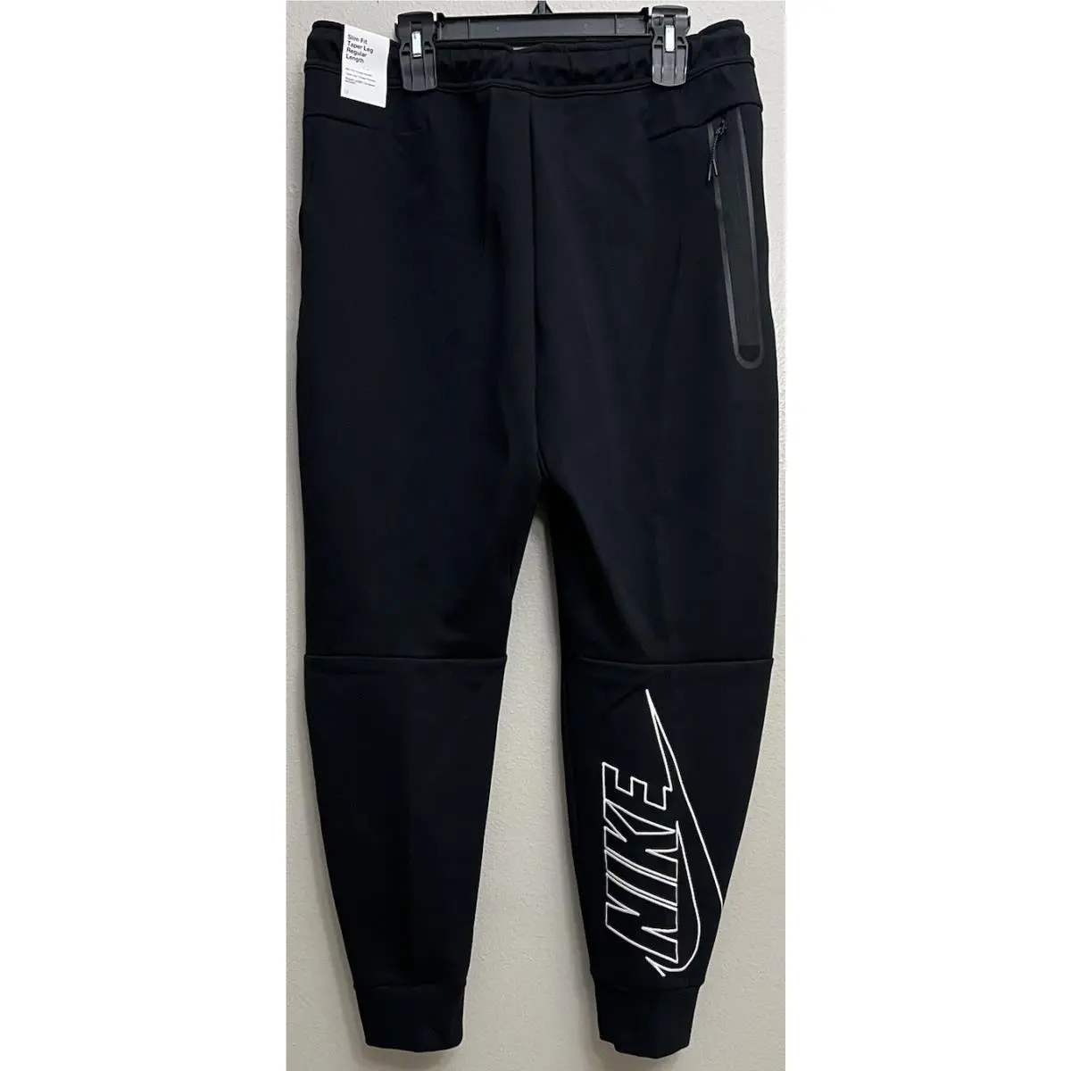 Nike clothing - Tech Fleece Pants - Tech Fleece Pants - DX0581-010 - Black (UPC: 196154993449) 2