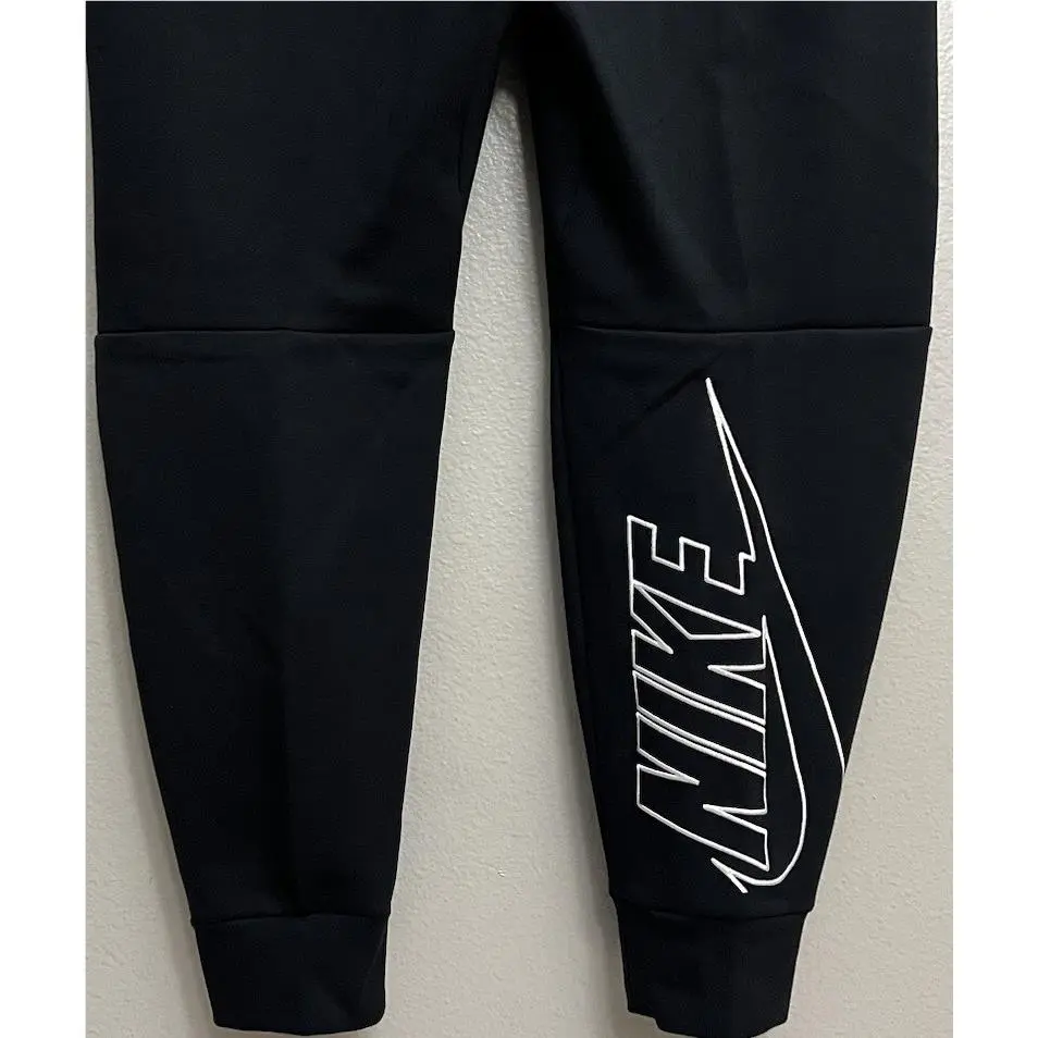Nike clothing - Tech Fleece Pants - Tech Fleece Pants - DX0581-010 - Black (UPC: 196154993449) 4