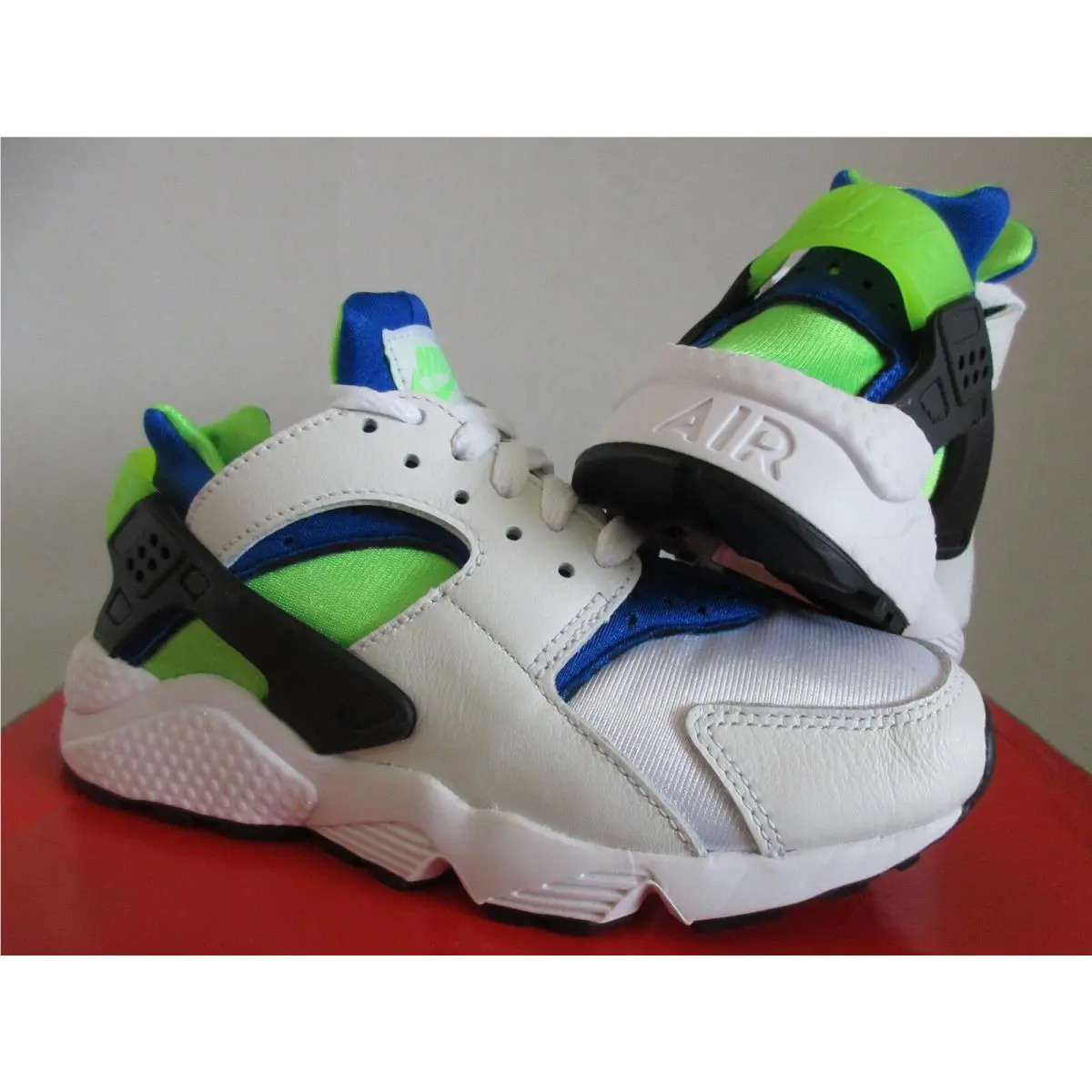 Nike shoes - Nike Air Huarache - Air Huarache - DD1068 100 - White (UPC: 194953606171) 0