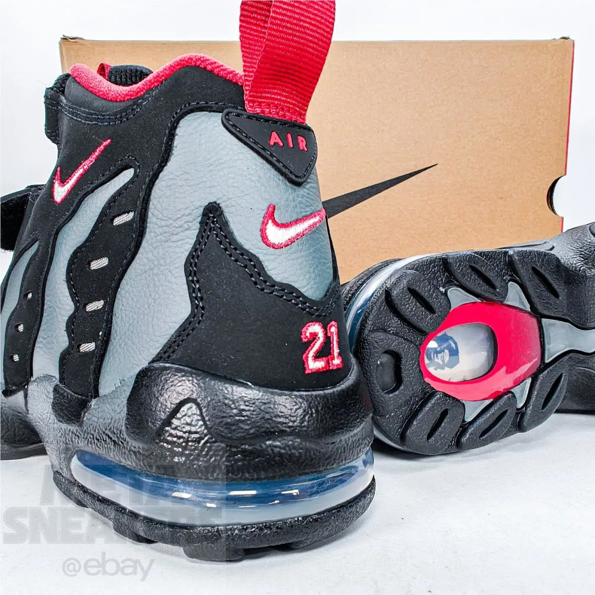 Nike shoes - Nike Air DT Max 96 - HQ3620-010 - Black (UPC: 0197601903011) 3