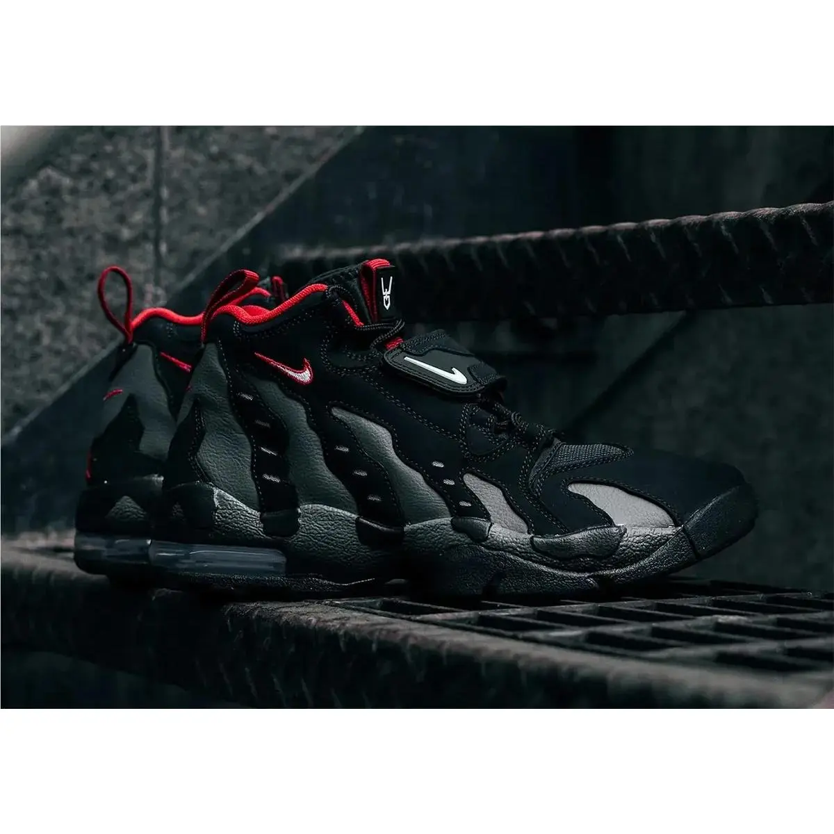 Nike shoes - Nike Air DT Max 96 - HQ3620-010 - Black/White-Team Anthracite-Metallic Silver-Fire Red 11