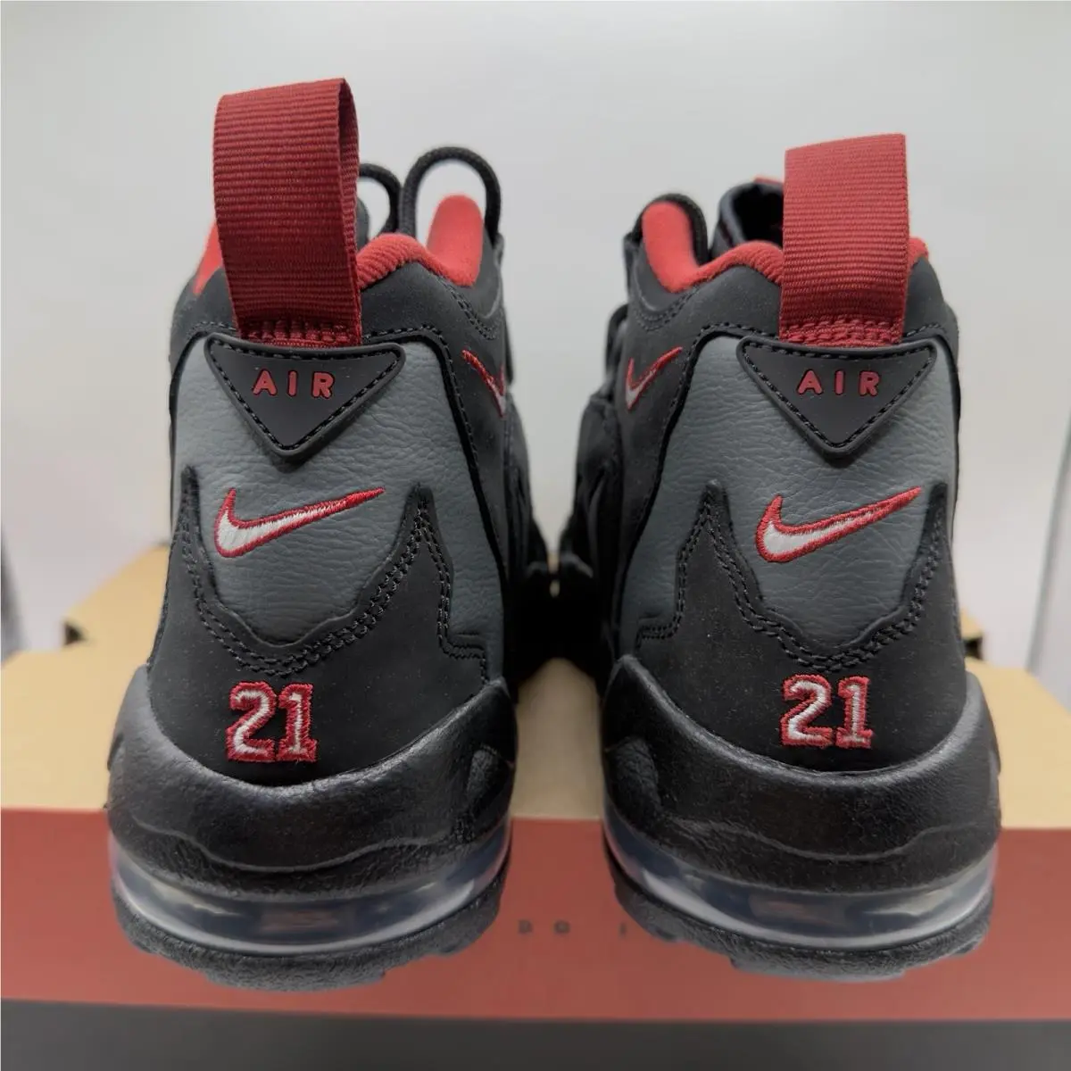Nike shoes - Nike Air DT Max 96 - HQ3620-010 - Black (UPC: 0197601903011) 5