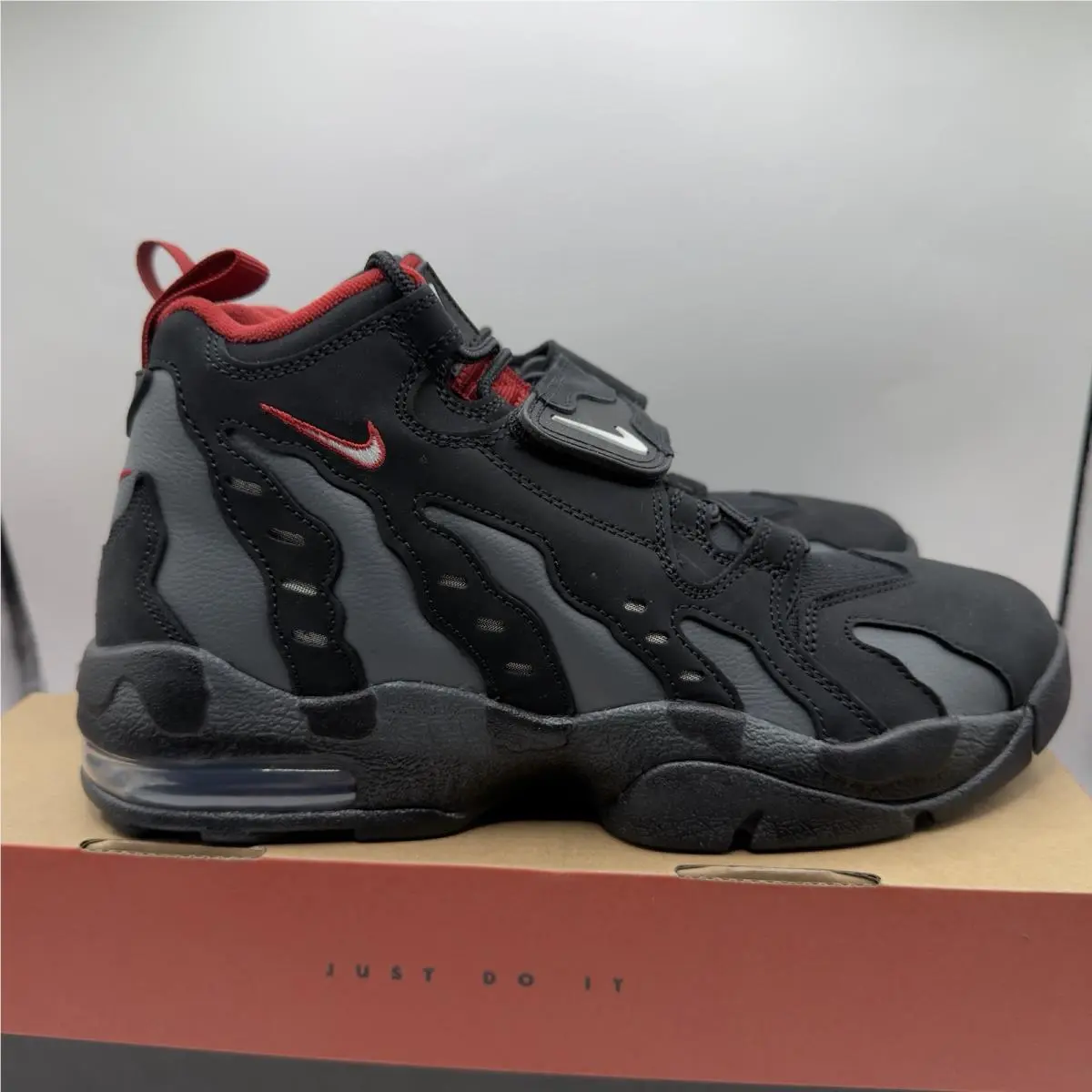Nike shoes - Nike Air DT Max 96 - HQ3620-010 - Black (UPC: 0197601903011) 7