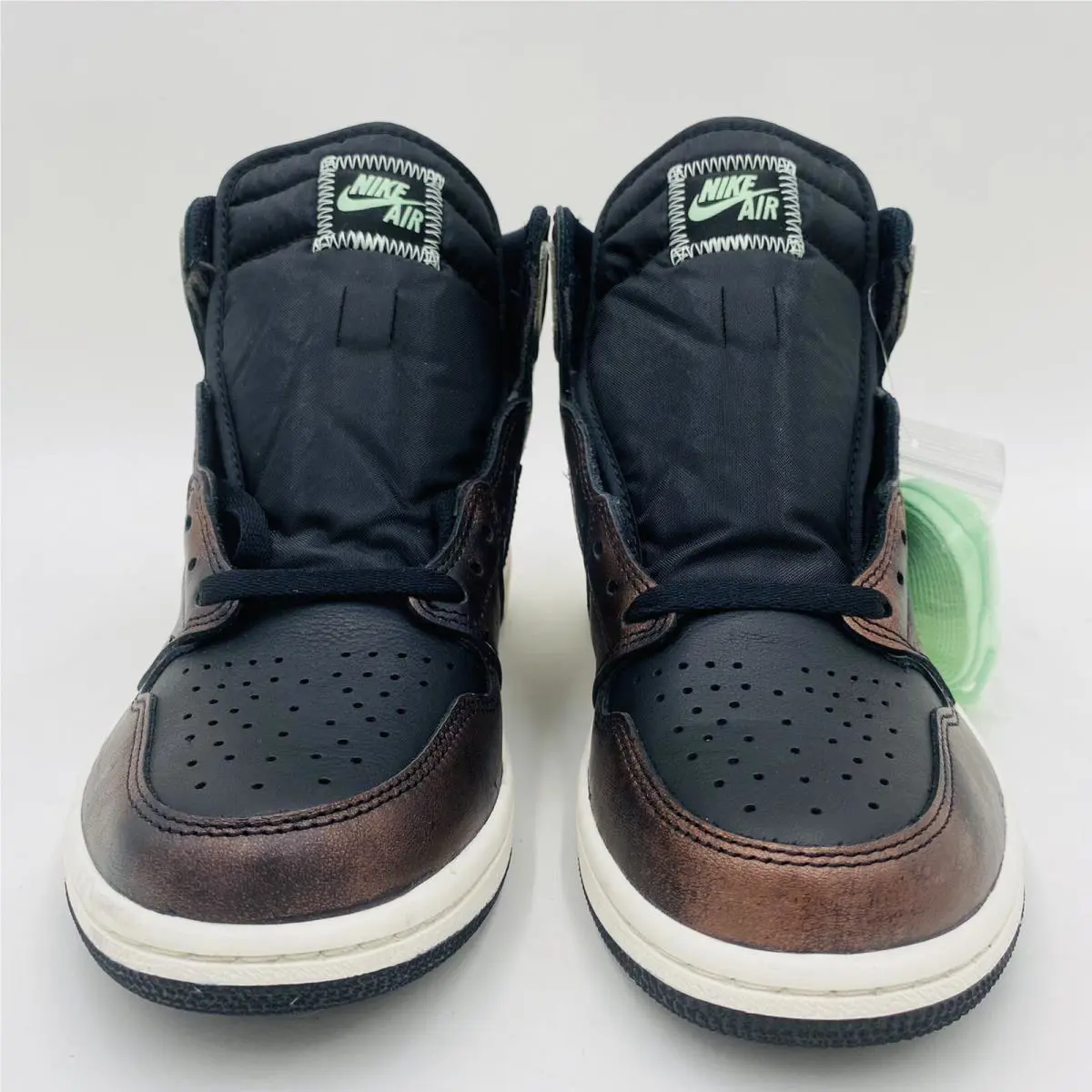 Nike shoes - Air Jordan 1 Retro High - 555088 033 - Black Fresh Mint Light Army 5