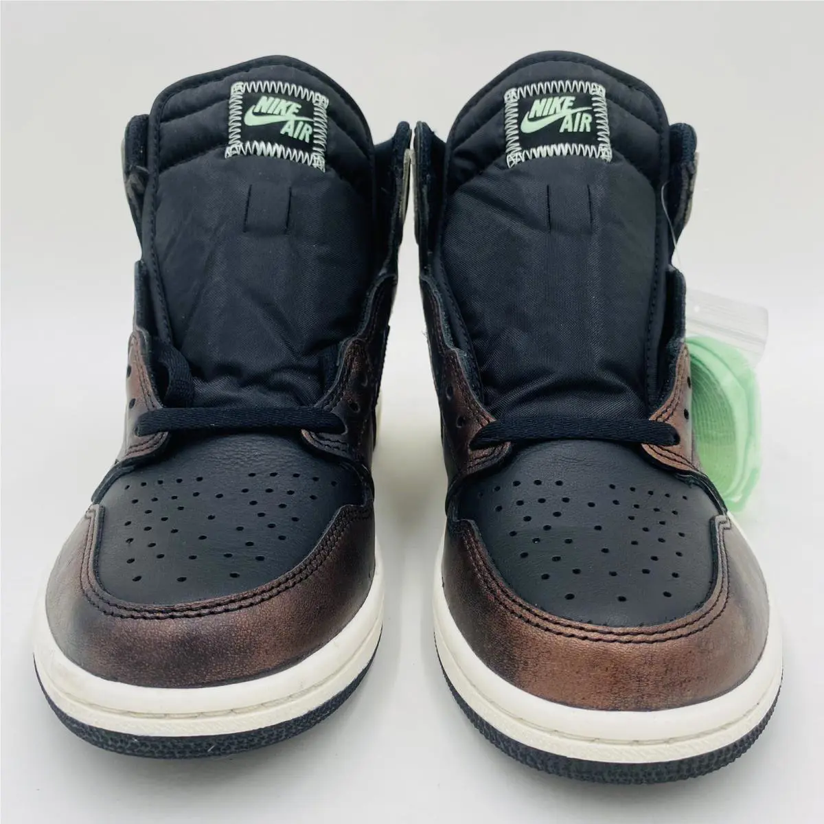 Nike shoes - Air Jordan 1 Retro High - 555088 033 - Black Fresh Mint Light Army 6