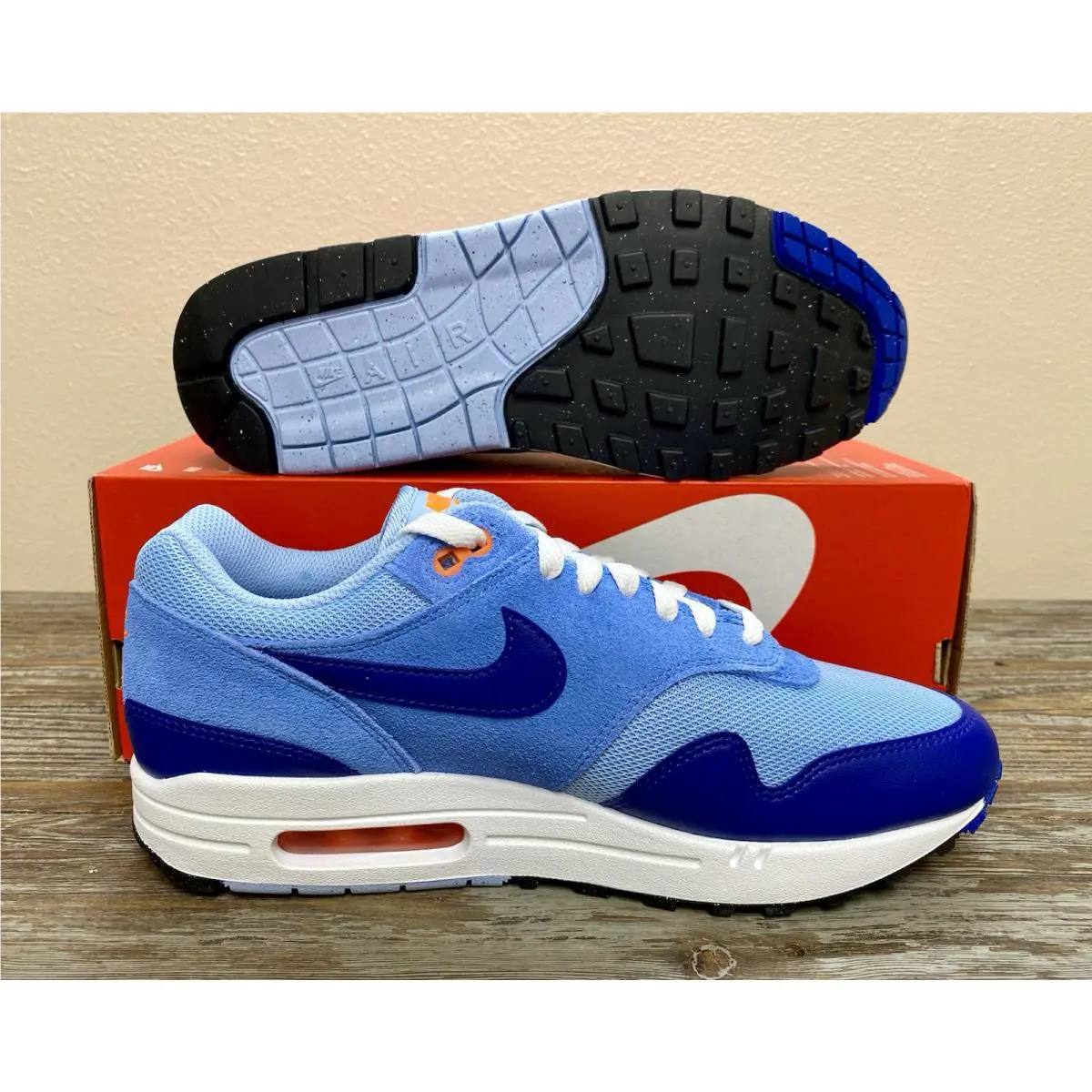Nike shoes - Nike Air Max 1 Essential `Psychic Blue` - FZ5808-400 - Blue, Manufacturer: Psychic Blue/University Blue/Deep Royal Blue 3