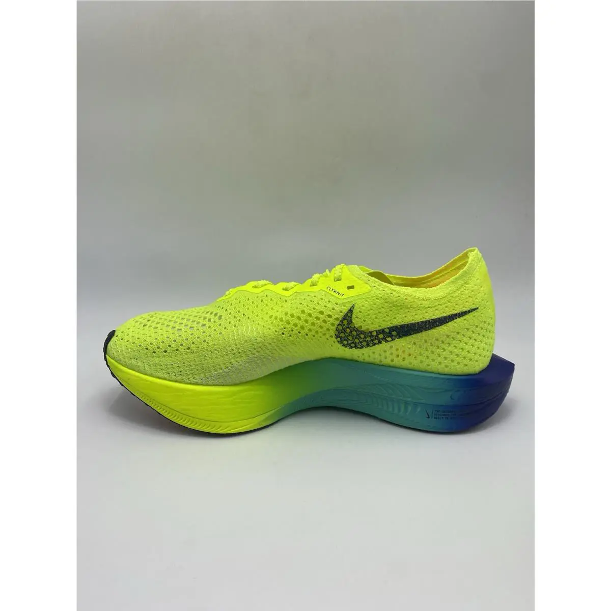 Nike shoes - Nike ZoomX Vaporfly - ZoomX Vaporfly - DV4130-700 - Green (UPC: 00196976644284) 1