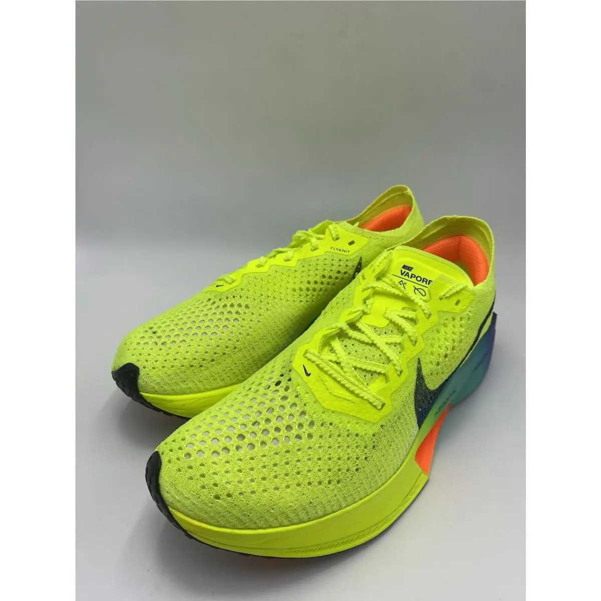 Nike shoes - Nike ZoomX Vaporfly - ZoomX Vaporfly - DV4130-700 - Green (UPC: 00196976644284) 2
