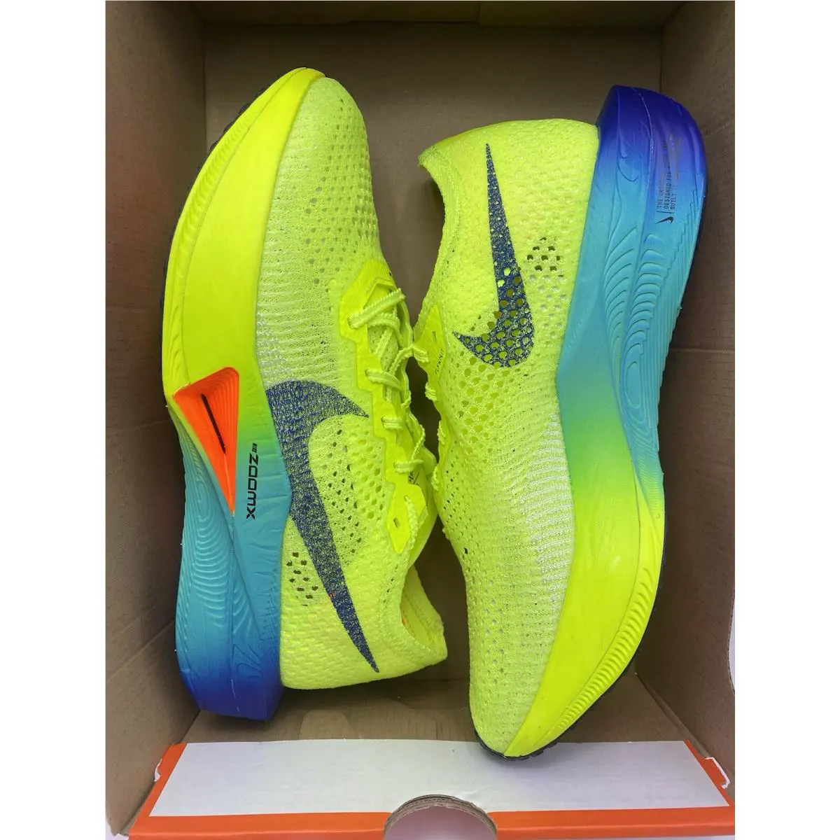Nike shoes - Nike ZoomX Vaporfly - ZoomX Vaporfly - DV4130-700 - Green (UPC: 00196976644284) 5