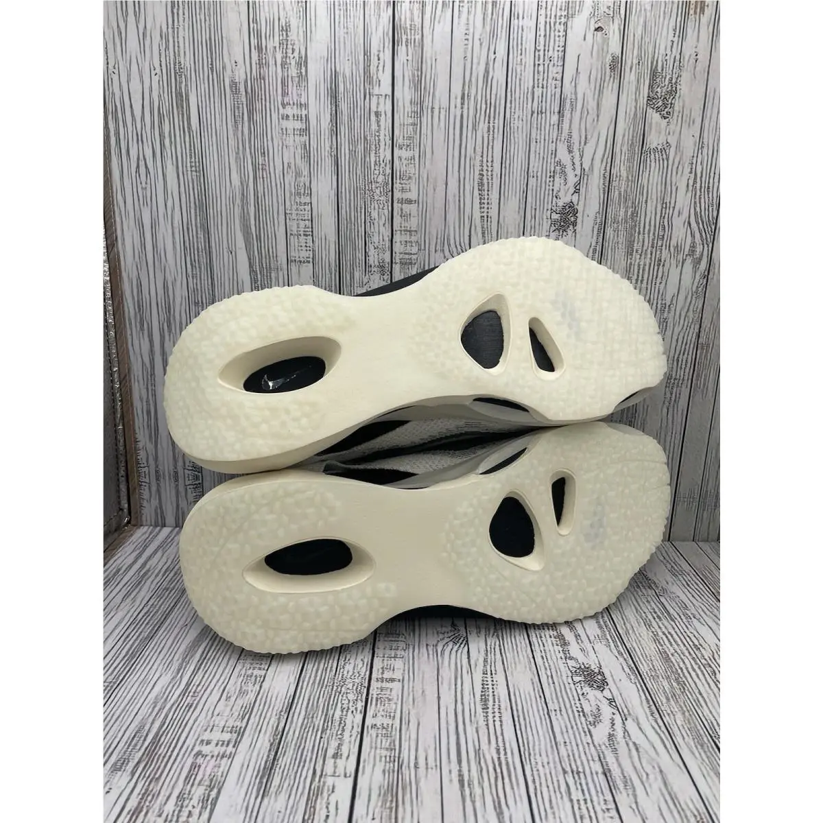 Nike shoes - DD1901001 - DD1901-001 - Platinum Tint (UPC: 0195866639911) 4