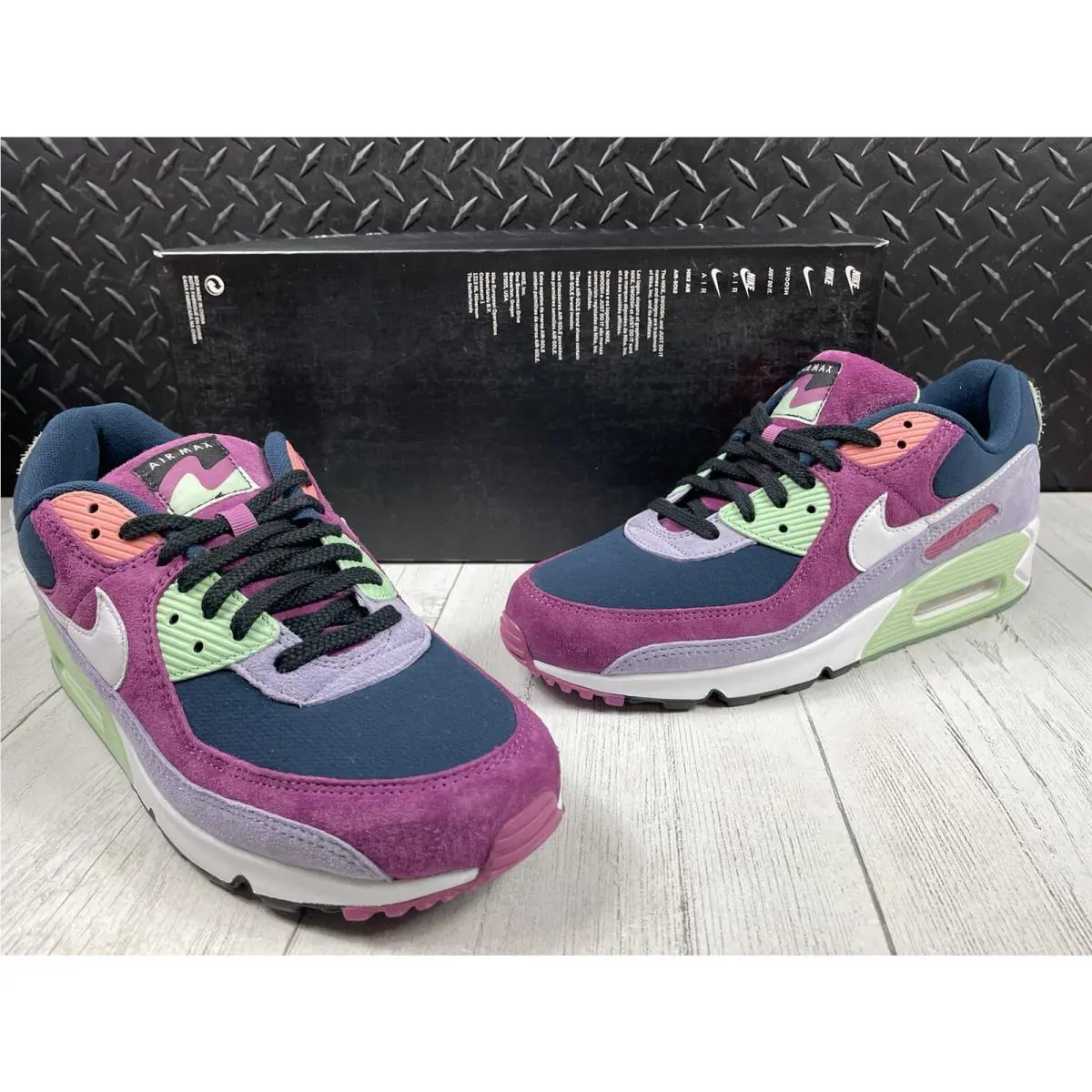 Size 11.5- Air Max 90 Nrg Shoes Light Bordeaux Armory Navy DM0035-500 No Lid by Nike