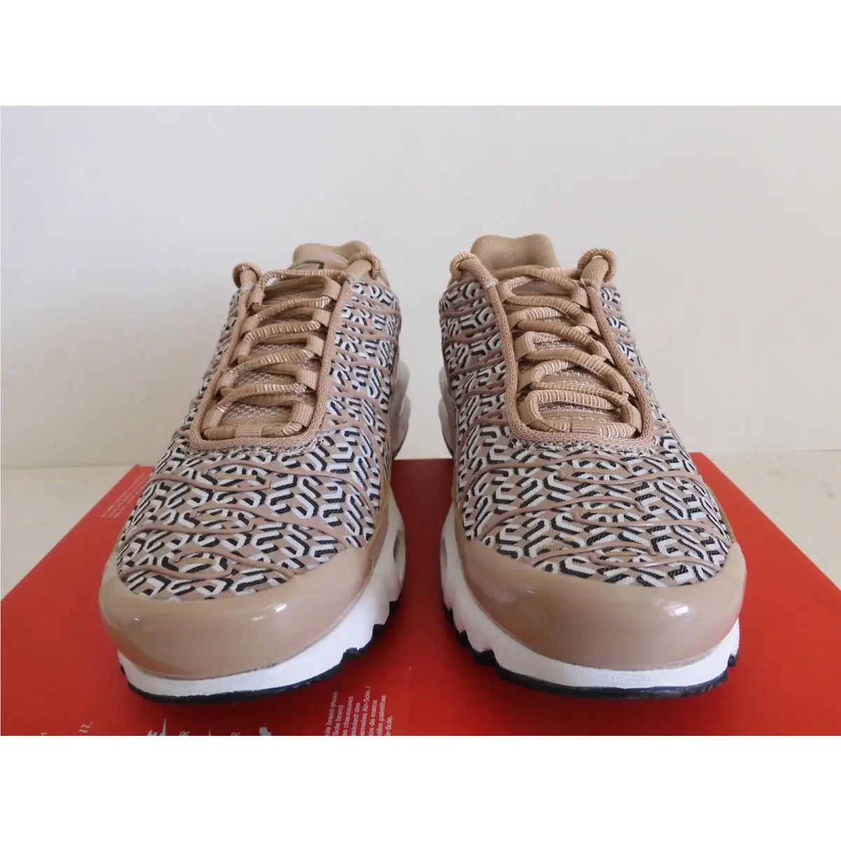 Nike shoes - Nike Air Max Plus - Air Max Plus - Fb2557-200 - Brown (UPC: 196607820612) 1