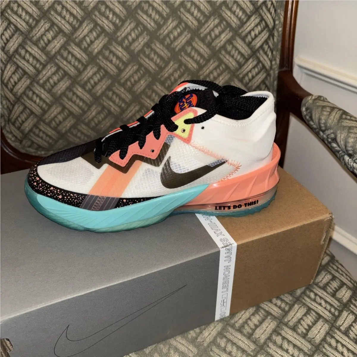 Nike shoes - Nike LeBron 18 - LeBron - DJ3760-115 - White 0