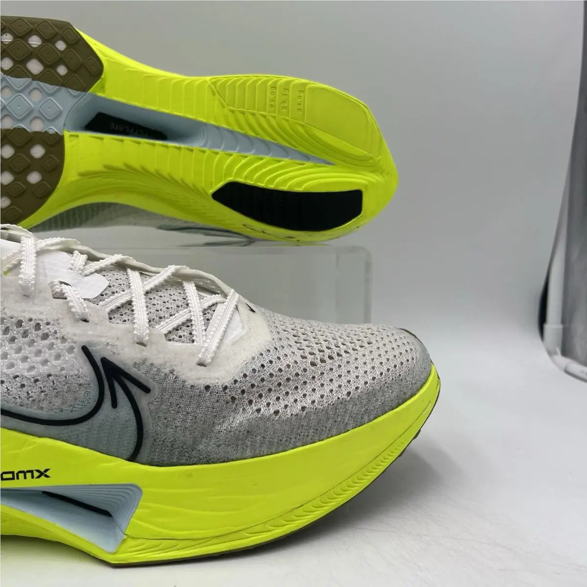Nike shoes - Nike 3 - HQ3450-147 - Sail/Glacier Blue-volt (UPC: 197601894692) 1
