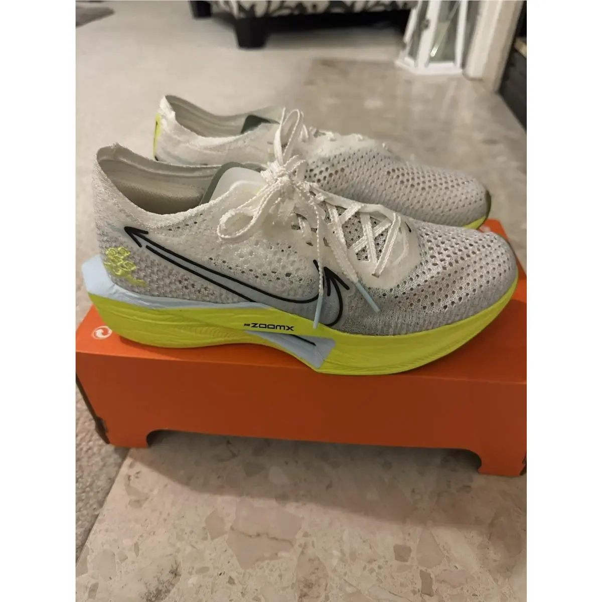 Nike shoes - Nike ZoomX Vaporfly Next% 3 - HQ3450-147 - Ivory 3