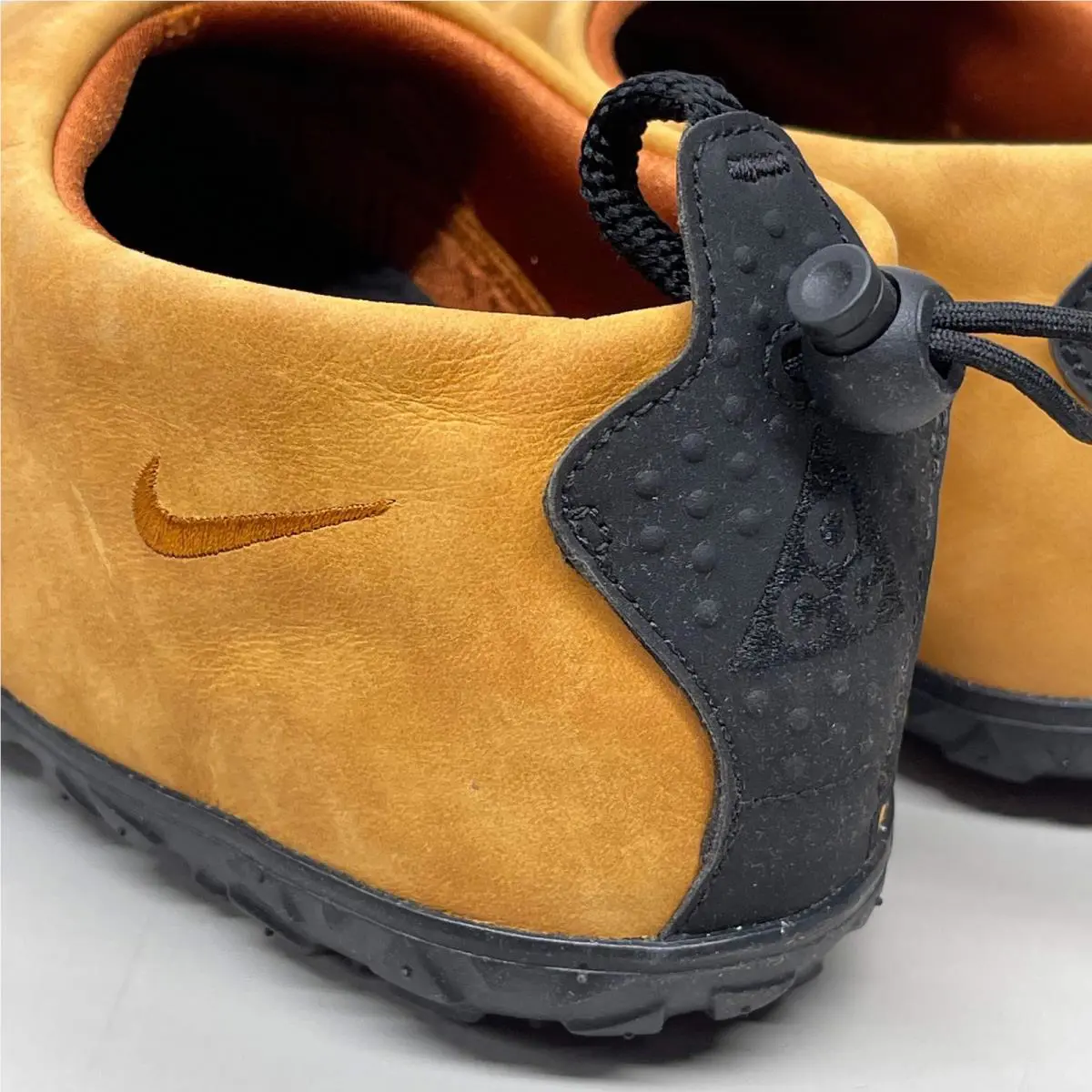 Nike shoes - FV4569200 - FV4569-200 - Russet (UPC: 196969858896) 3