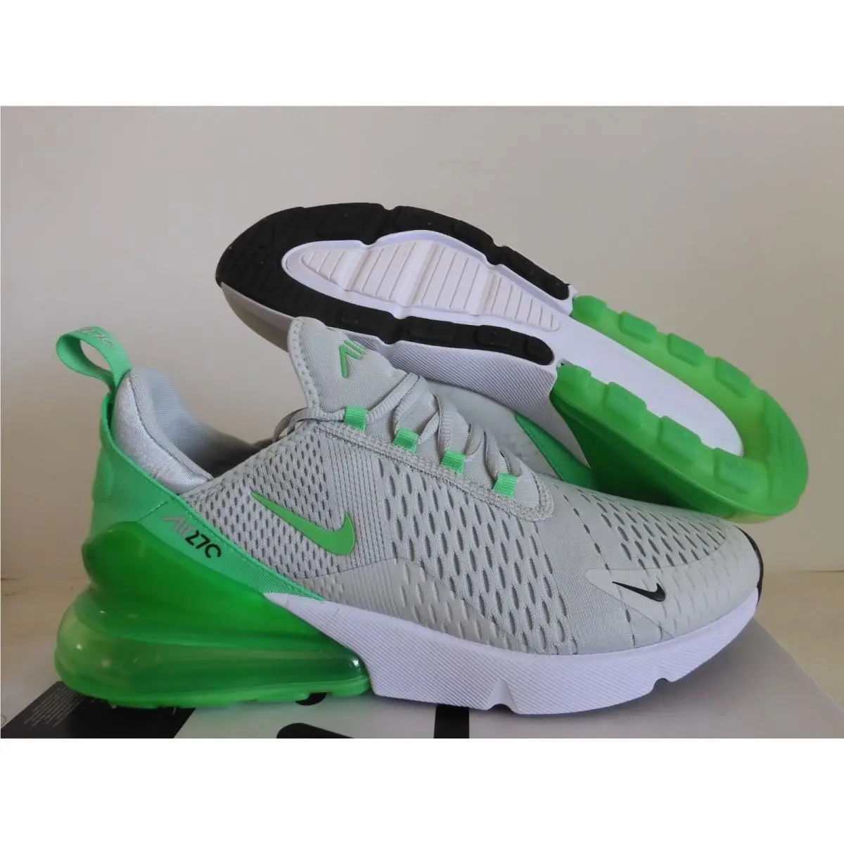 Nike Air Max 270 Light Silver-green Shock-black Sz 11 AH8050-027