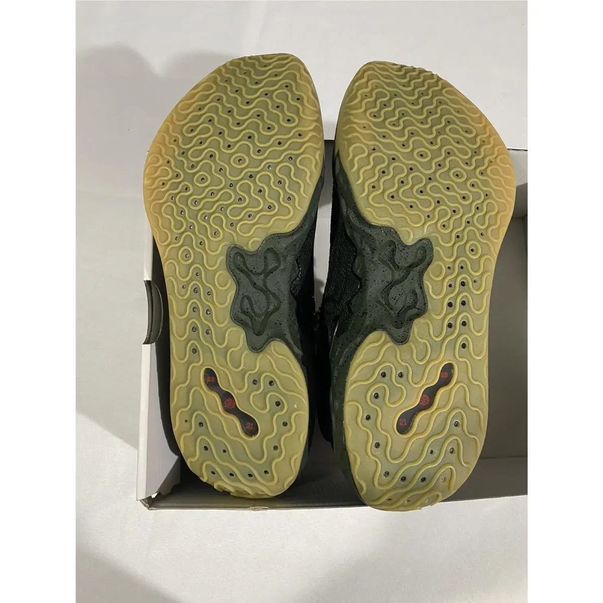 Nike shoes - Nike Air Zoom GT Run - CZ0202300 - Green (UPC: 0195243686835) 7