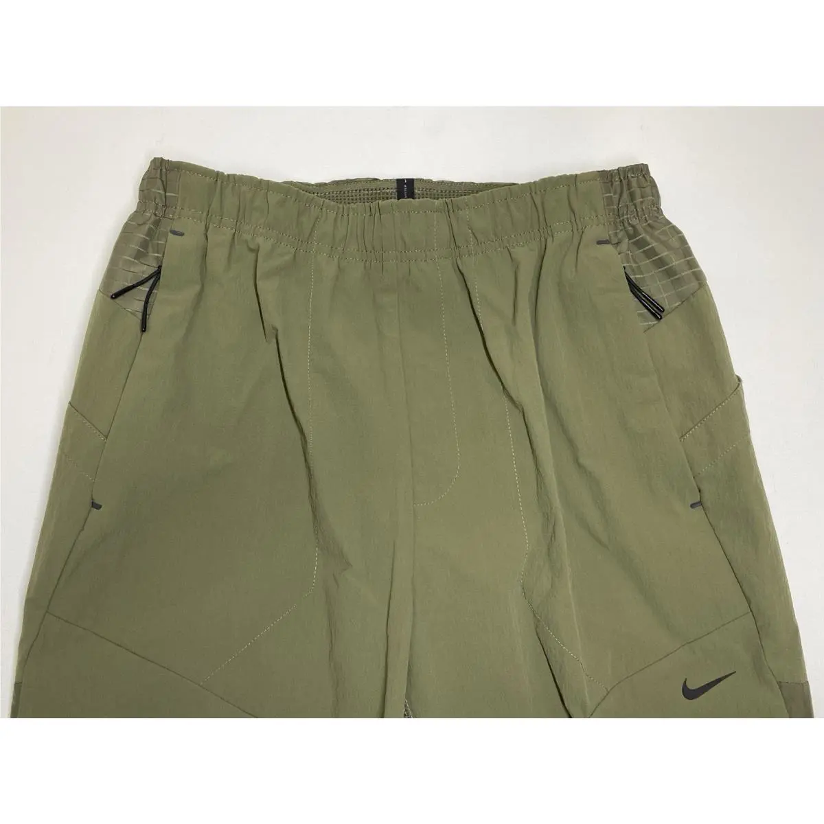 Nike clothing - Nike APS Men`s Dri-FIT ADV Woven Versatile Trousers - FB6851-222 - Green 0