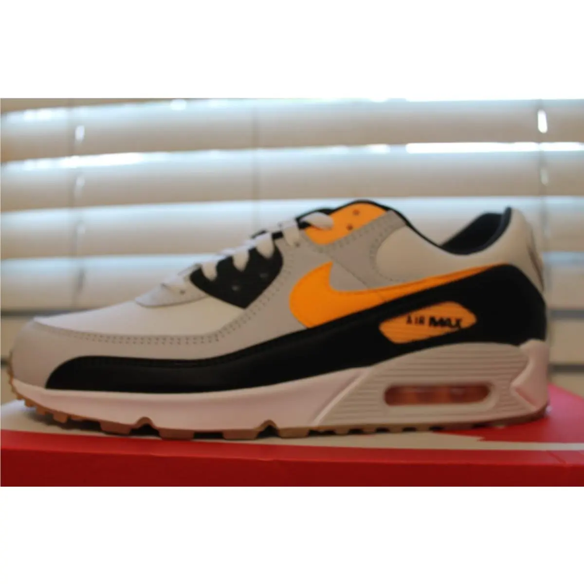 Size 10 Nike Air Max 90 White Photon Dust Black Laser Orange FB9658-101