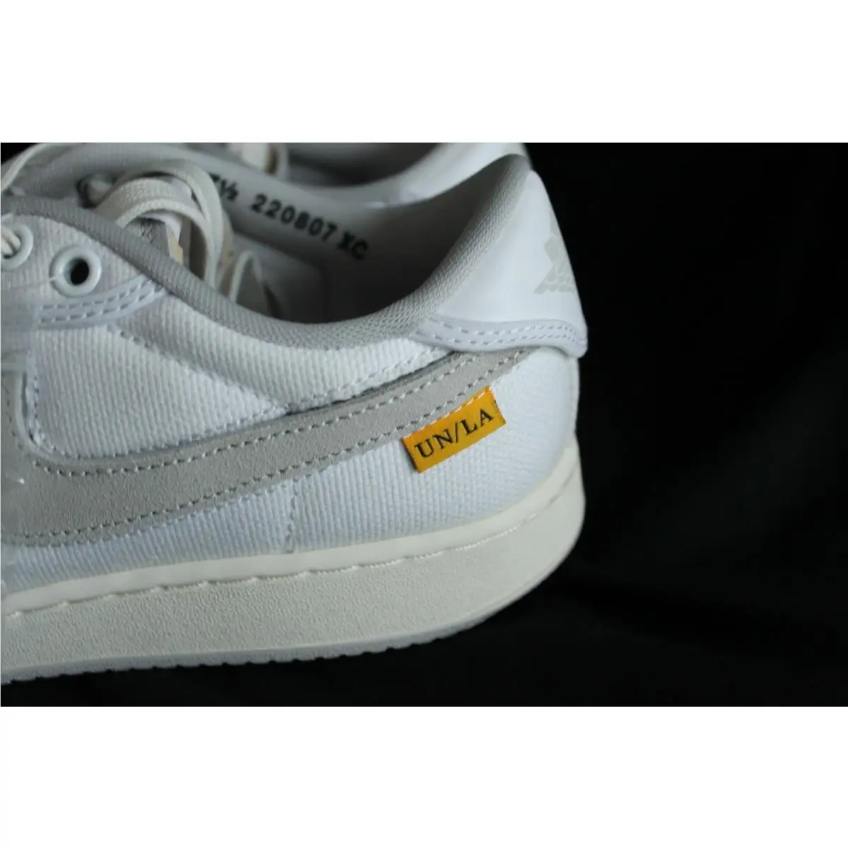Nike shoes - Jordan 1 Low - Low - DO8912-101 - White 3