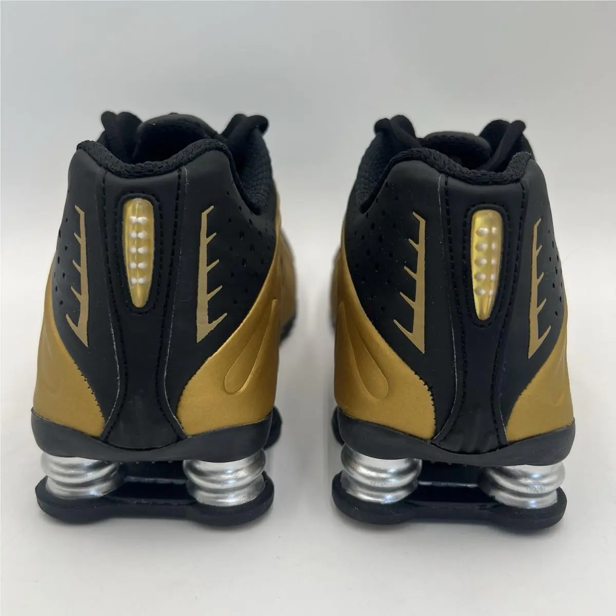 Nike shoes - Nike Shox R4 - Shox - AR3565 005 - Black 4