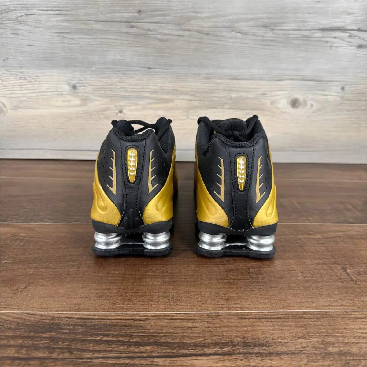 Nike shoes - Nike Shox R4 - Shox - AR3565-005 - Gold 3