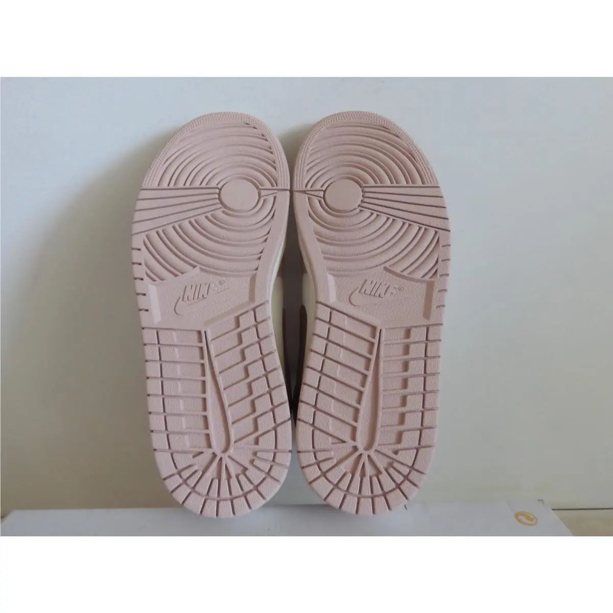 Nike shoes - Nike Air Jordan 1 - Air - BQ6472-620 - Pink (UPC: 197600696389) 5