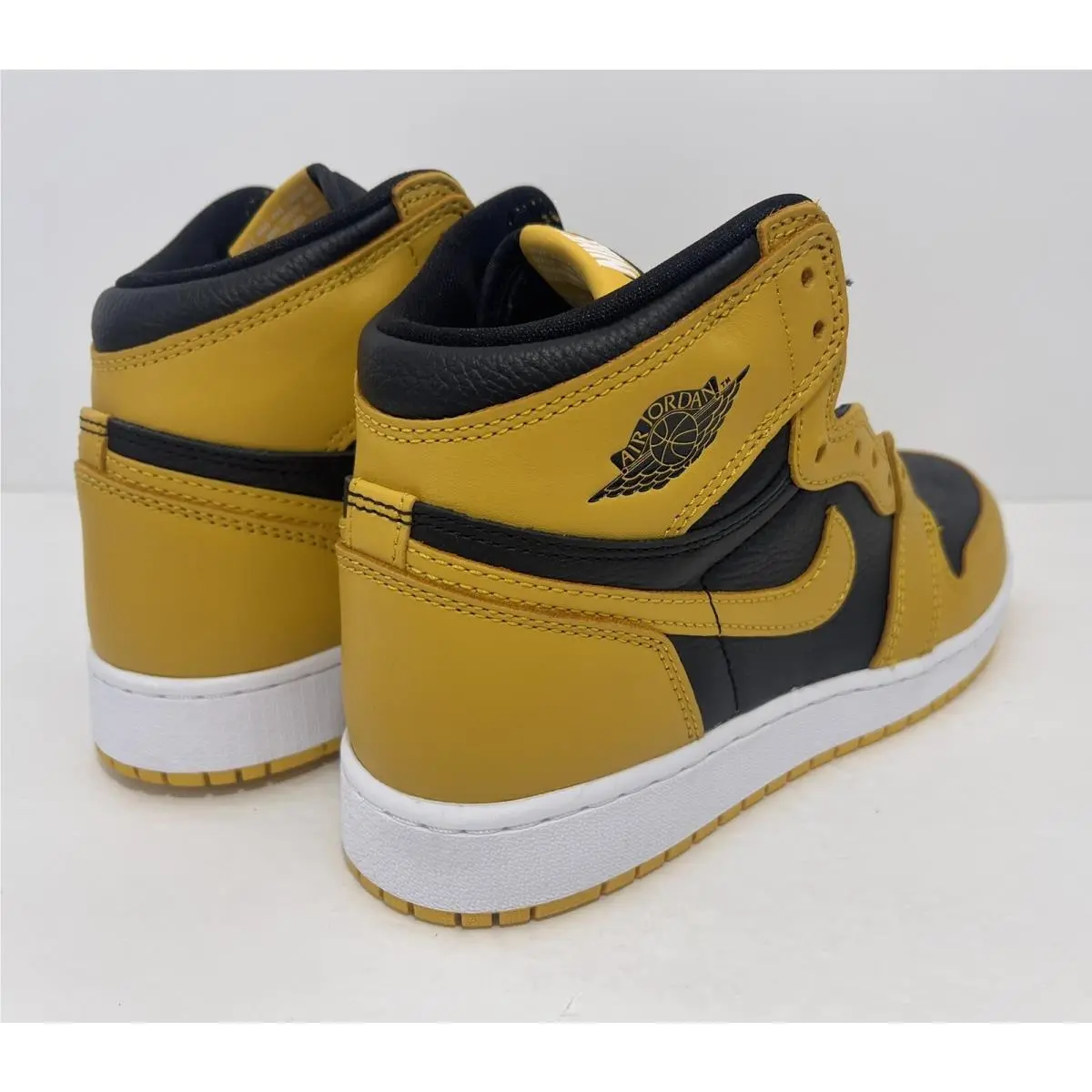 Nike shoes - Nike Air Jordan 1 - Air - 575441-711 - Yellow (UPC: 0196149164038) 4
