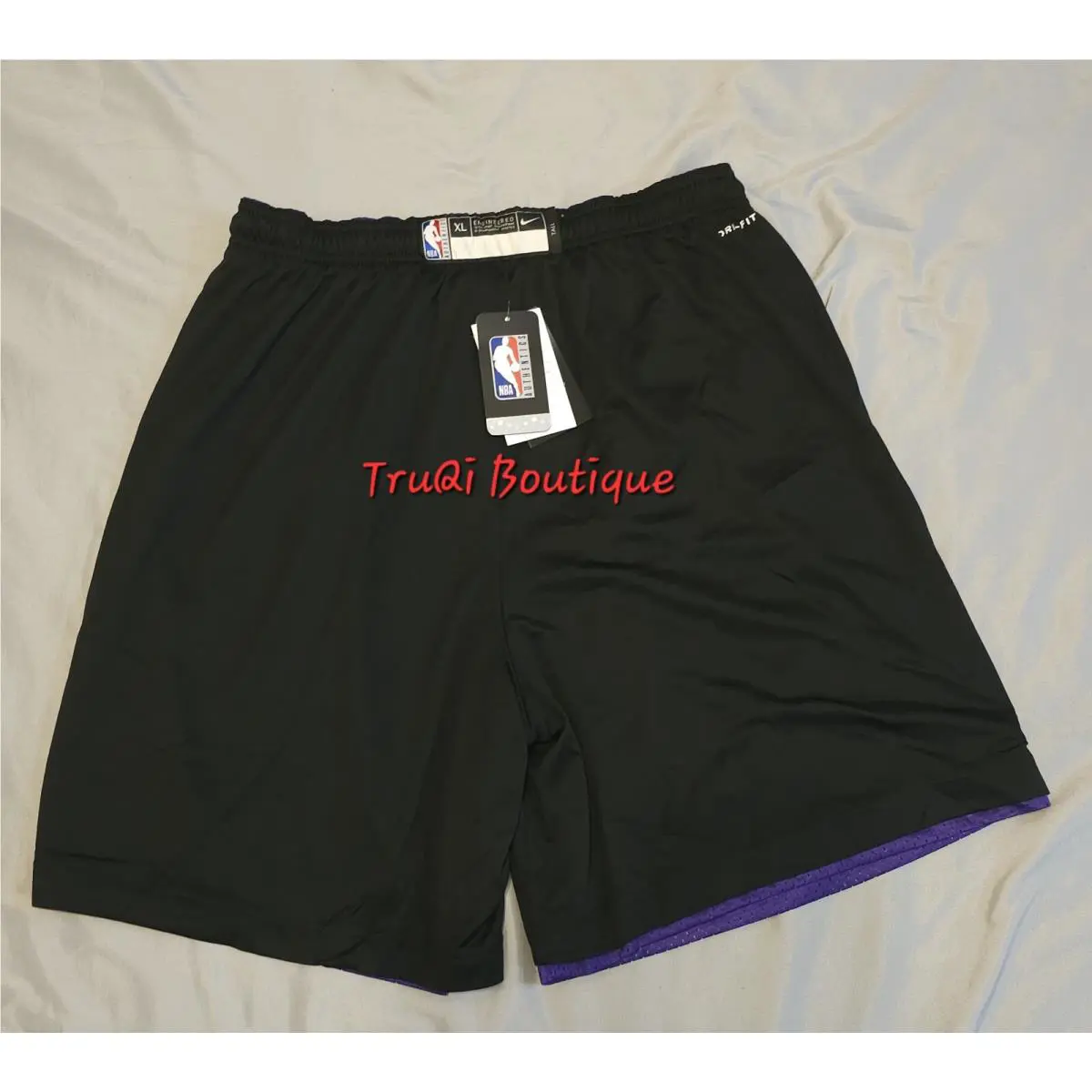 Nike clothing - CQ9725-504 - CQ9725-504 - Purple Gold / Solid Black reversed 3