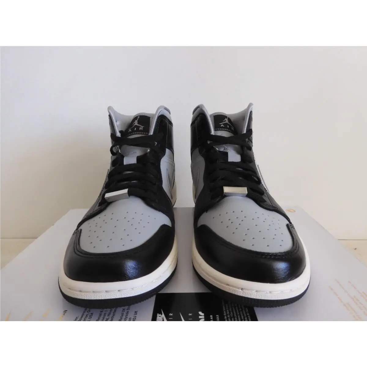 Nike shoes - Air Jordan 1 Mid SE - FB9892002 - Silver (UPC: 196969071431) 2