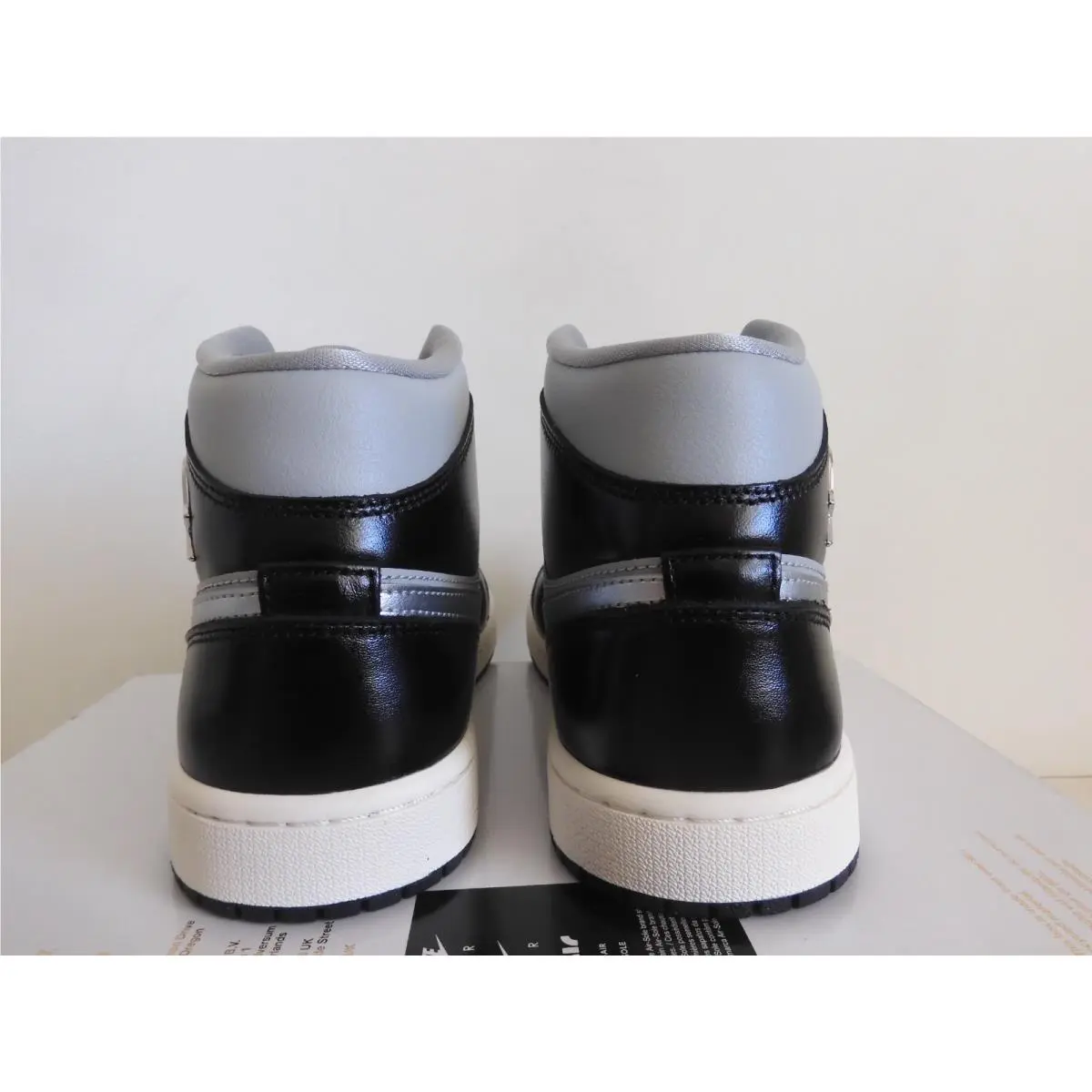 Nike shoes - Air Jordan 1 Mid SE - FB9892002 - Silver (UPC: 196969071431) 3