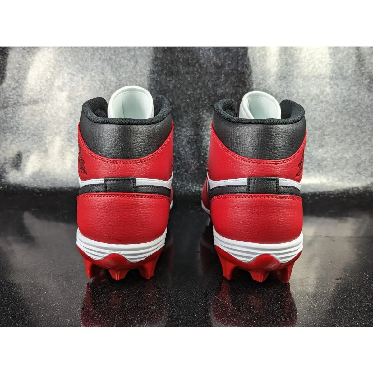 Nike shoes - Nike Air Jordan 1 Mid - FJ6805-106 - Red 5