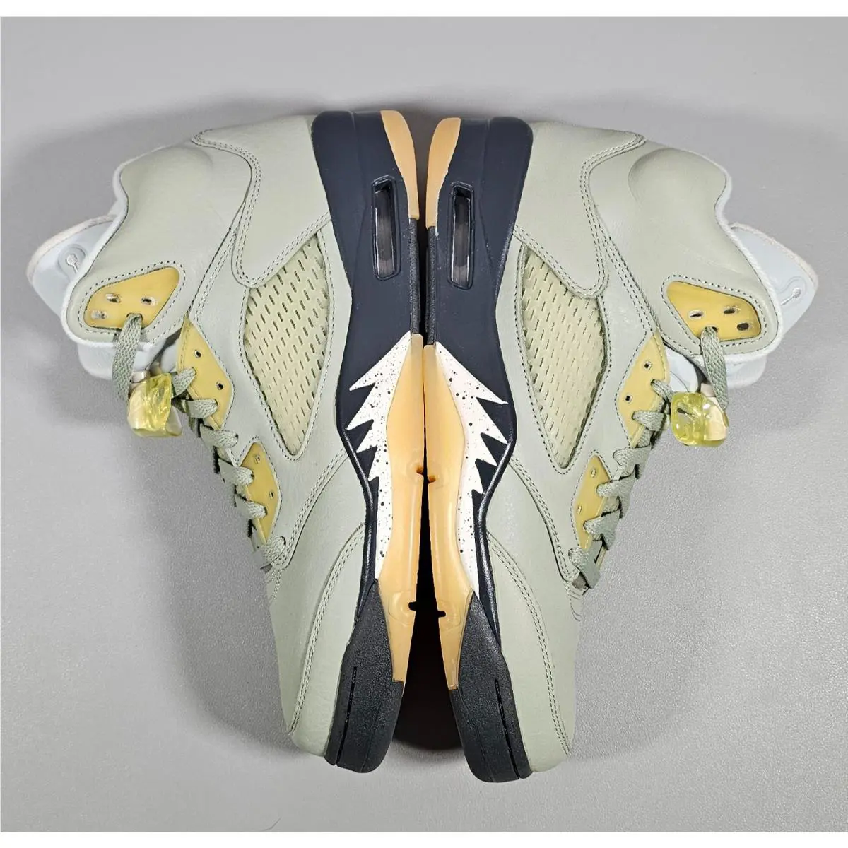 Nike shoes - Jordan Retro 5 - Retro - DC7501-300 - Jade 4