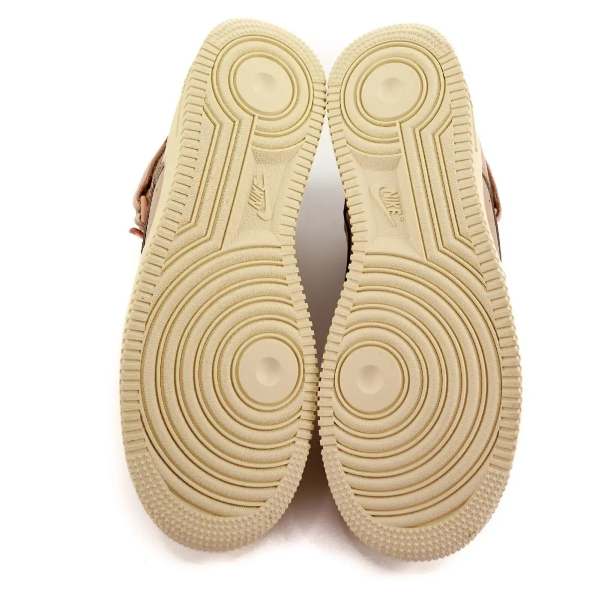 Nike shoes - Nike Air Force 1 High - AJ7311 200 - Beige 8