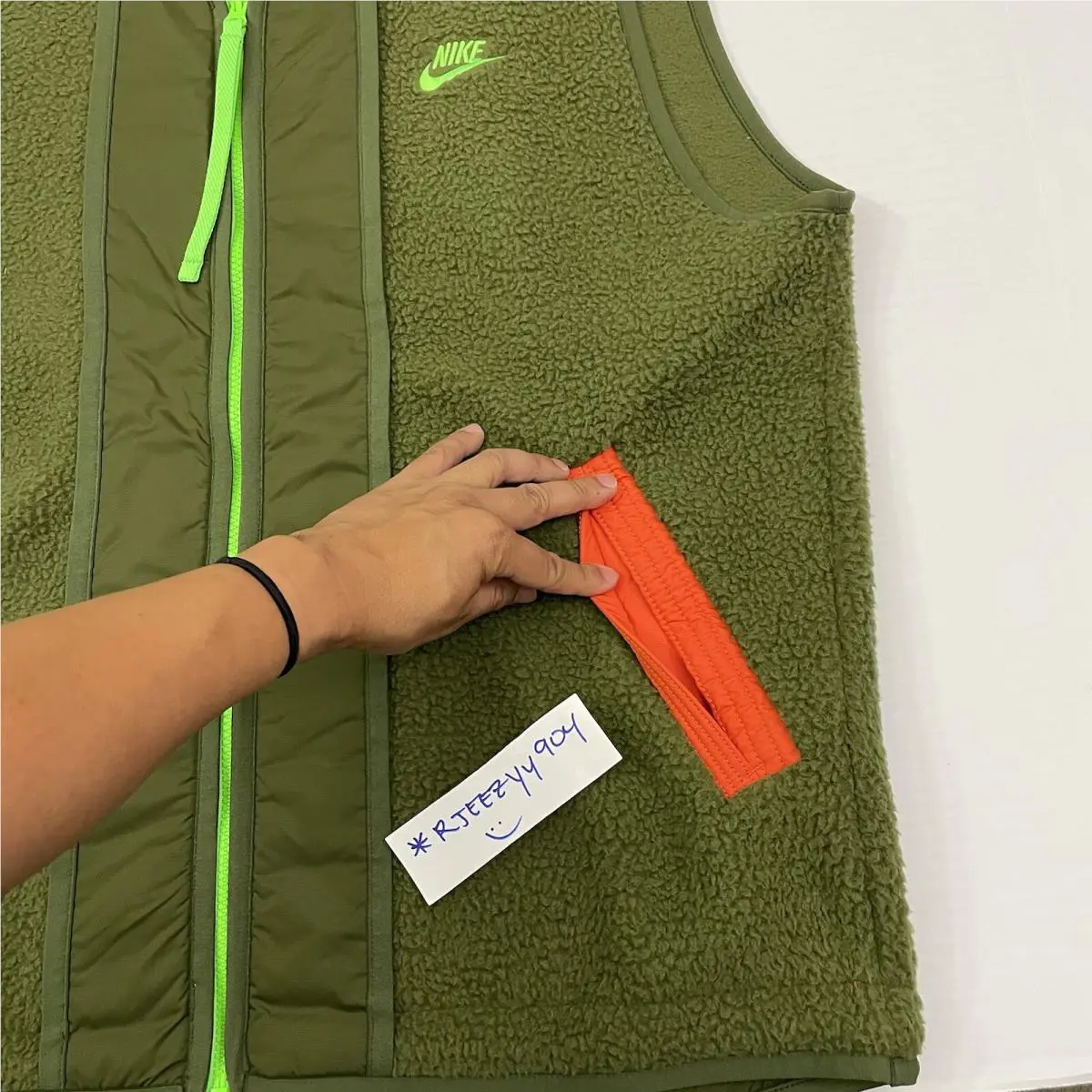 Nike clothing - DD5025 - DD5025-326 - Green 2