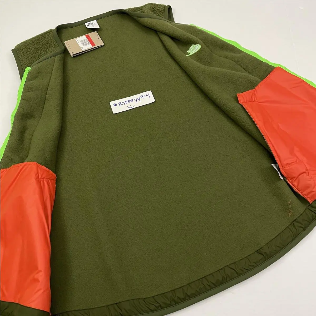 Nike clothing - DD5025 - DD5025-326 - Green 4