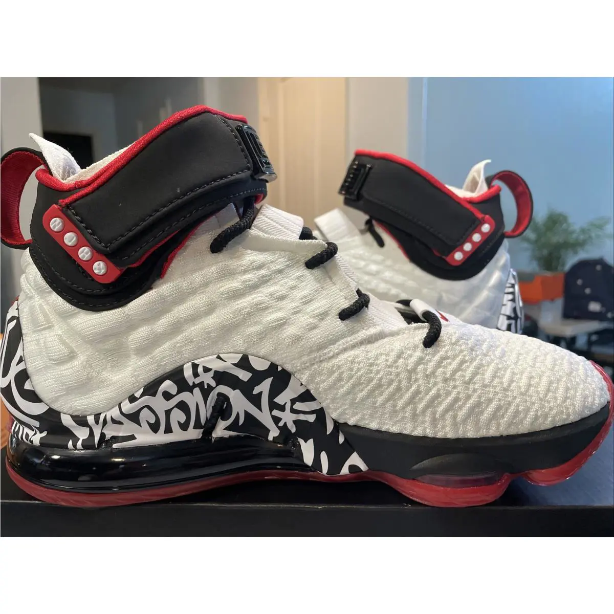 Nike shoes - Lebron Graffiti 17 XVII - Lebron Graffiti XVII - CT6047100 - White / Black / Red 0